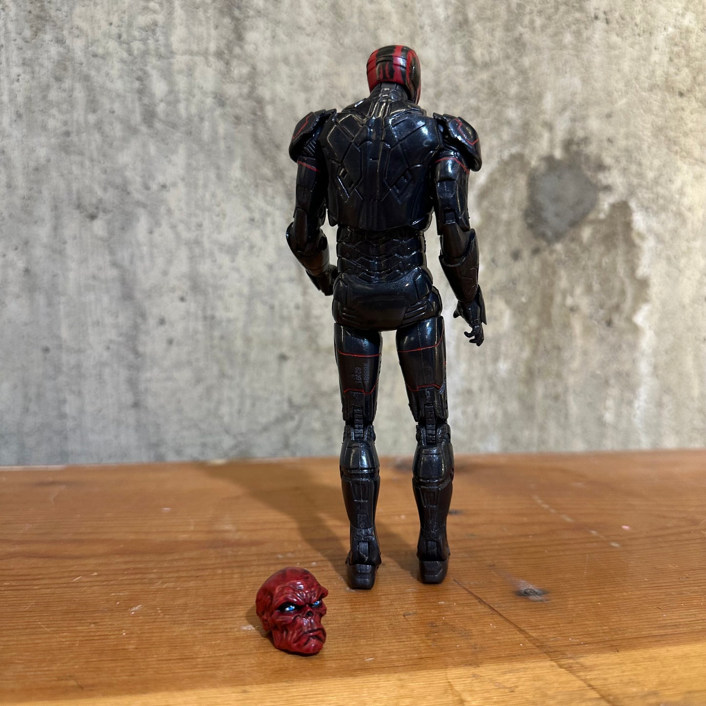 Iron Skull Complete Marvel Legends Action Figure Toy