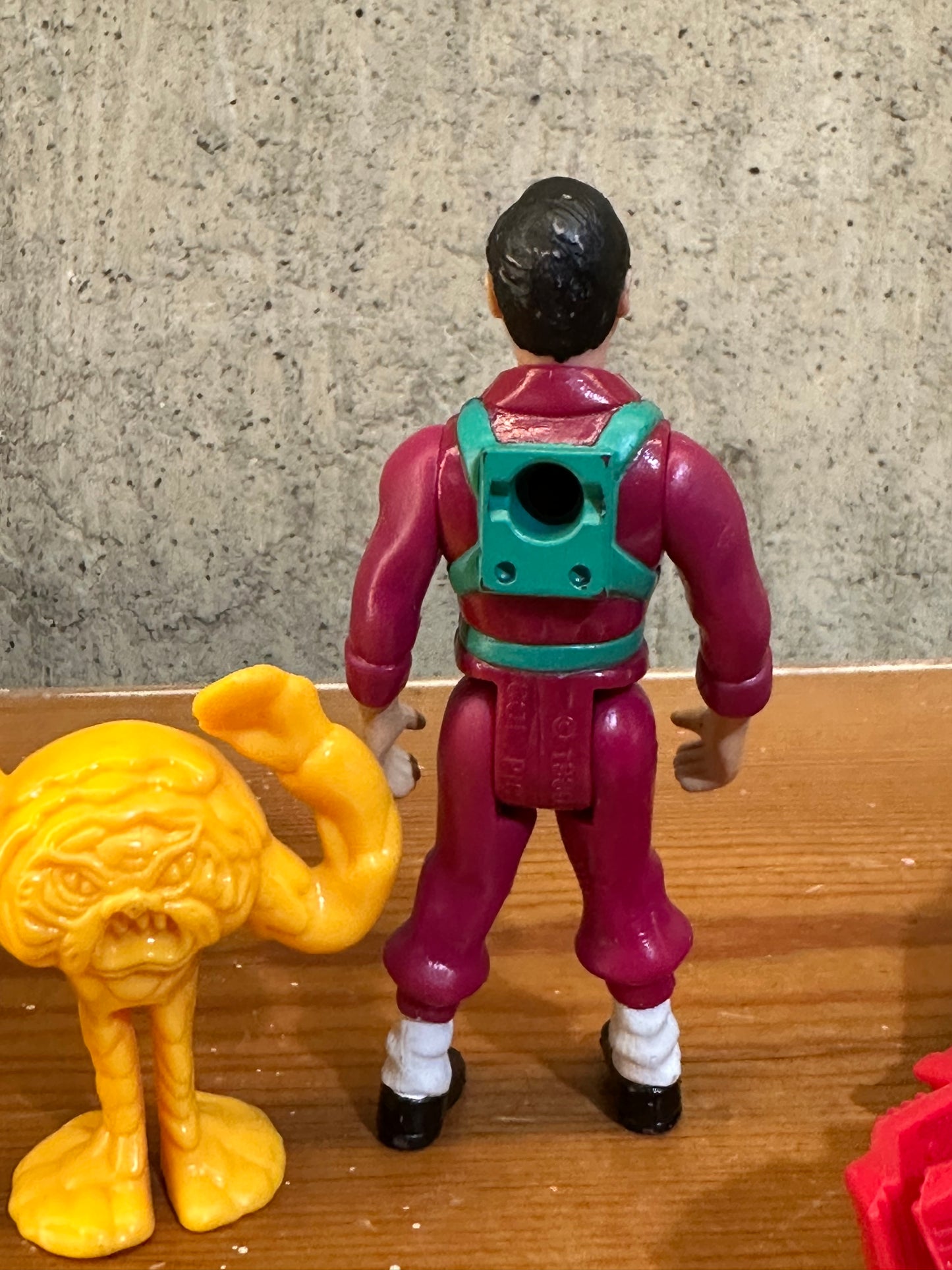 LOUIS TULLY Kenner 1984 COMPLETE Power Pincher Vapor Ghost The Real Ghostbusters