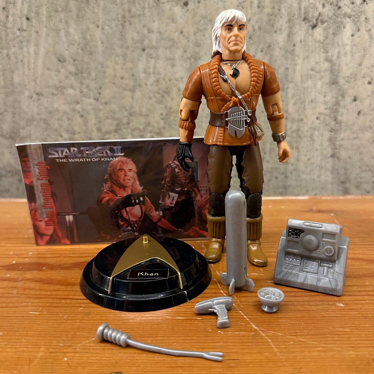 Khan Star Trek the Wrath of Khan 4” Playmates Action Figure Toy Complete