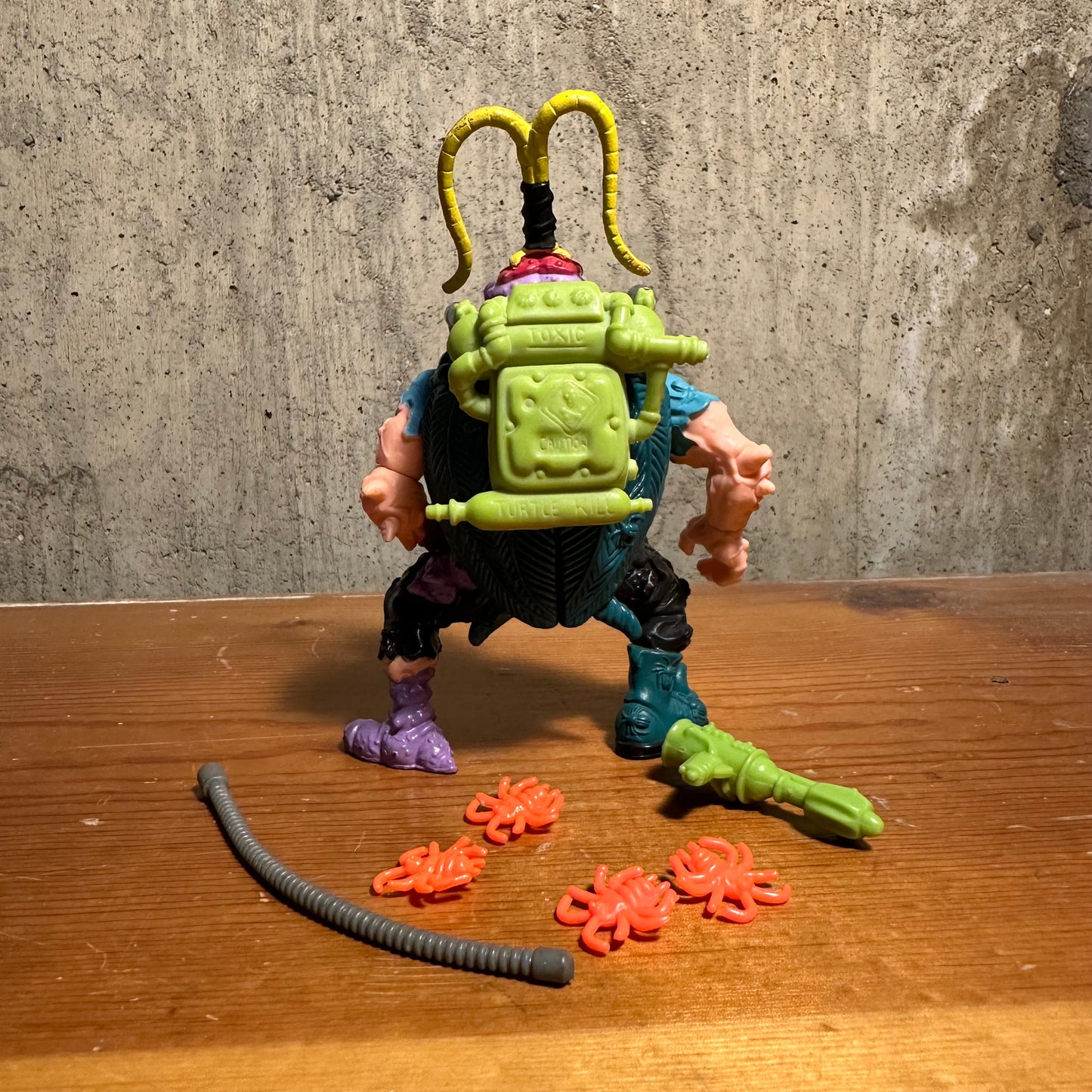 Scumbug TMNT Vintage Ninja Turtles Complete Action Figure Toy