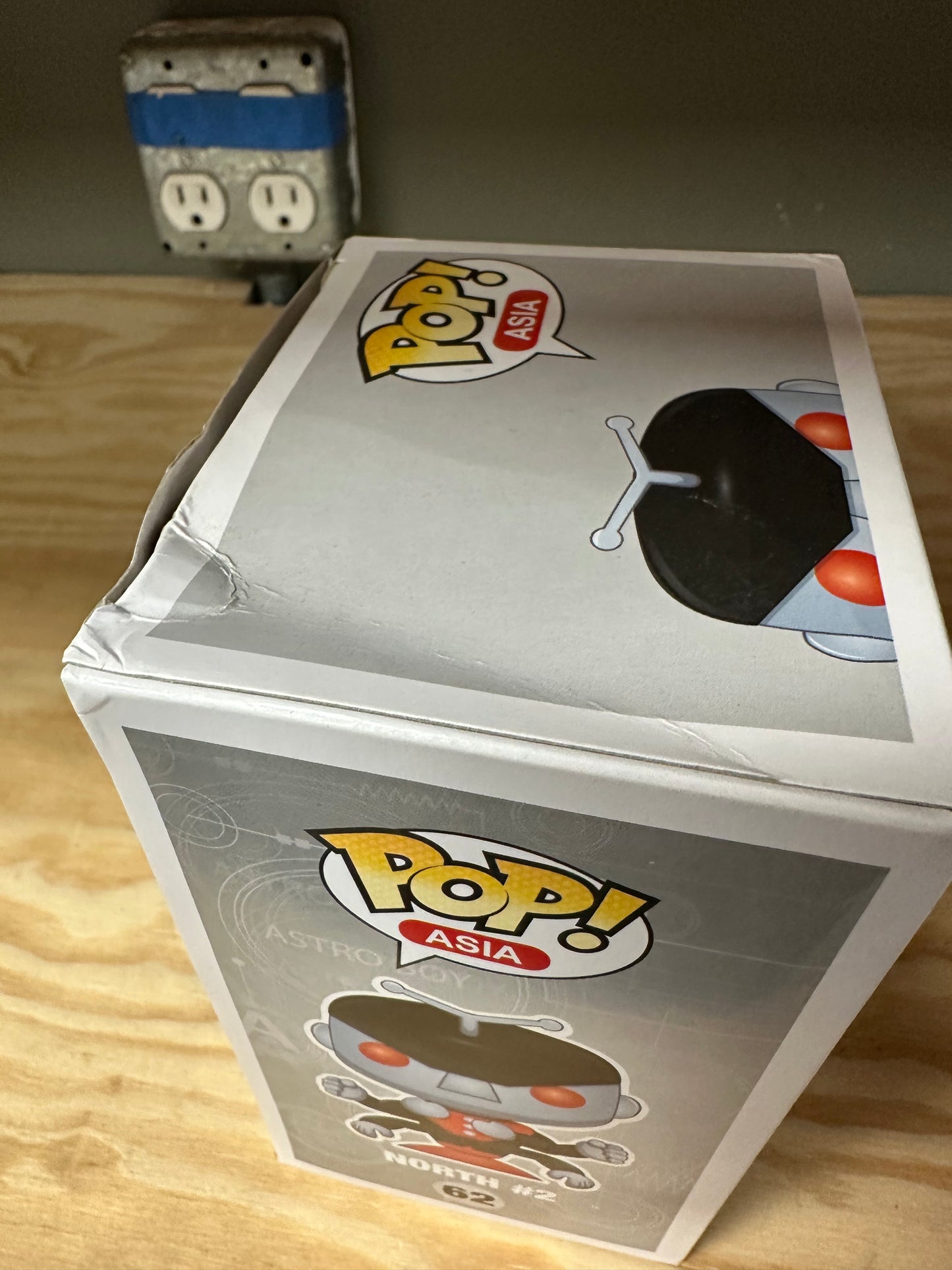 Asia Astro Boy Vaulted Funko Pop Damge to Box