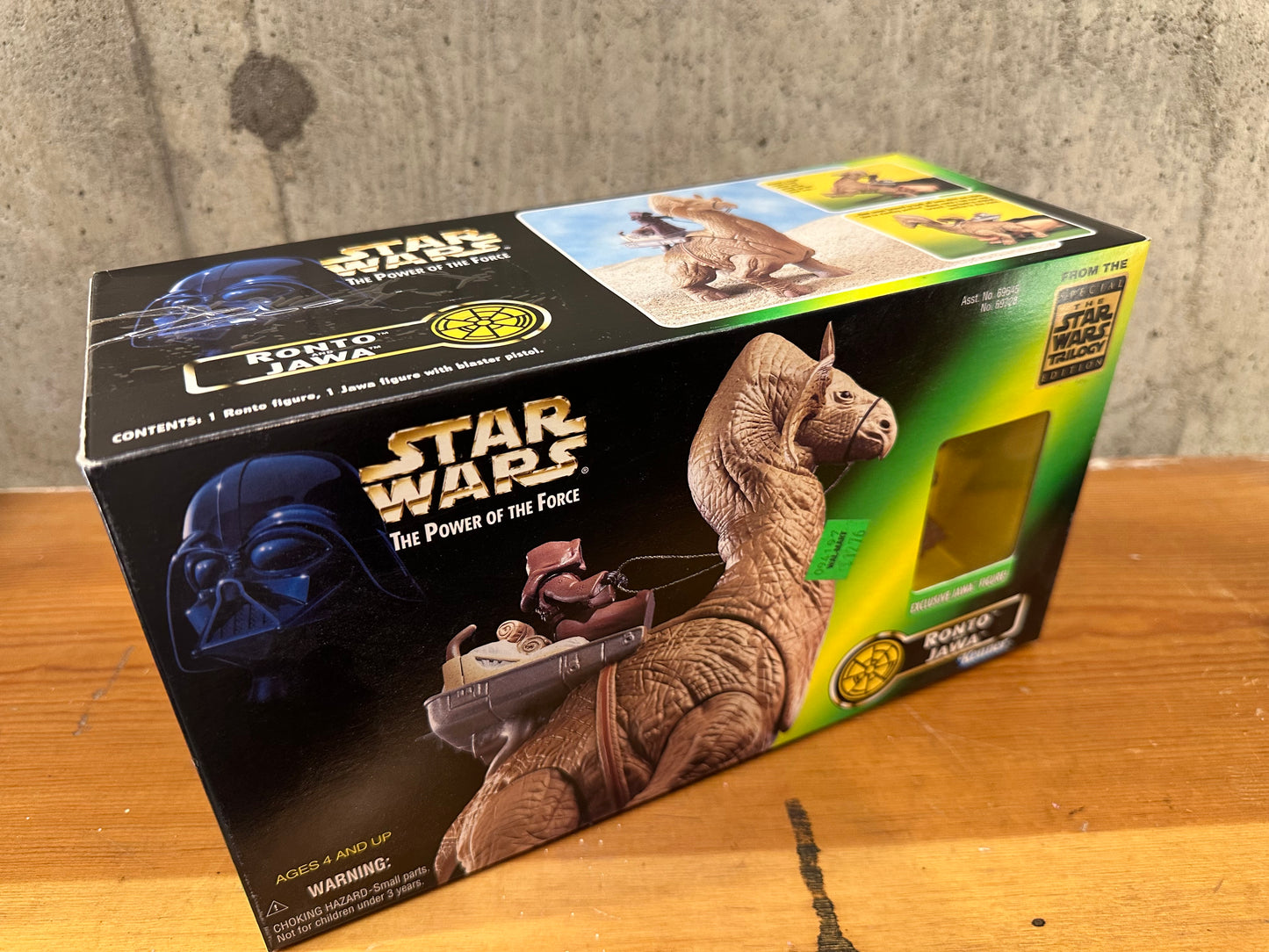 Ronto and Jawa Star Wars POTf2 Kenner Action Figure Creature Sealed Box 3.75” Scale
