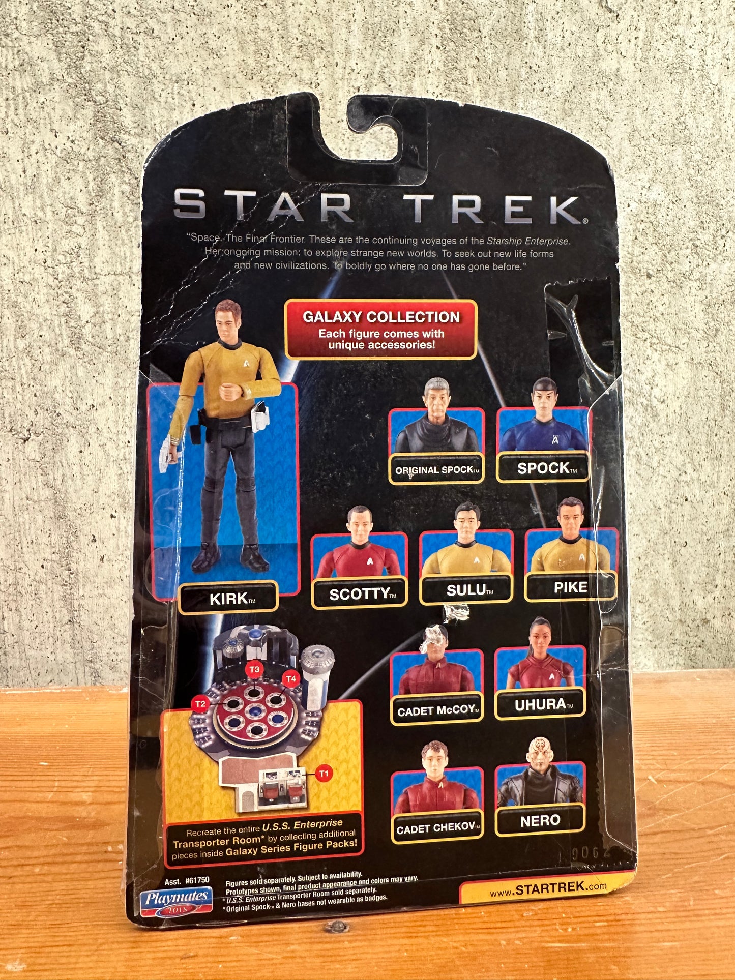 Uhura Star Trek Movie Galaxy Collection 4” Action Figure Toy Sealed
