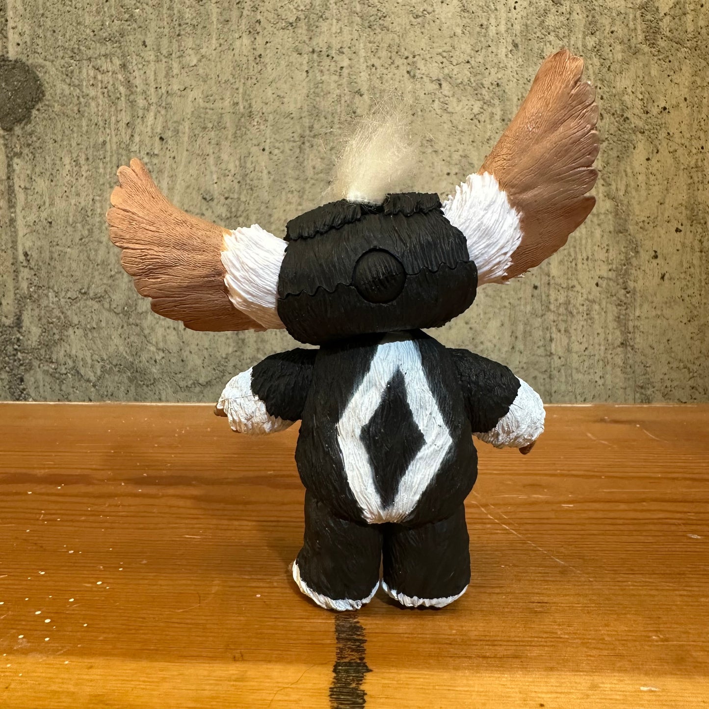 NECA Reel Toys Gremlins 2 The New Batch: Mohawk the Mogwai with Rolling Eyes