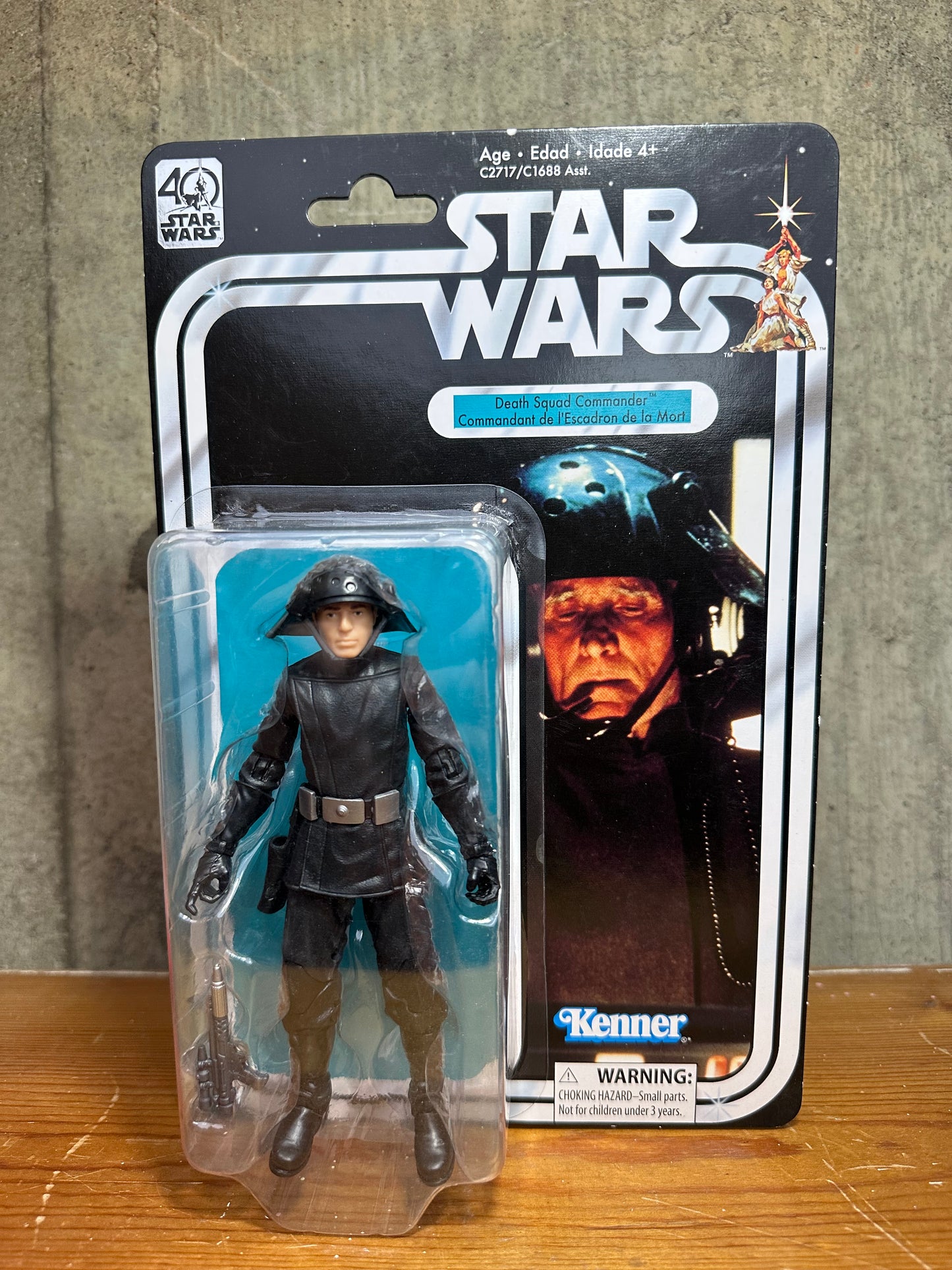 Death Squad Commander DSC Star Wars Black series 40th Anniversary Sealed Action Figure Toy
