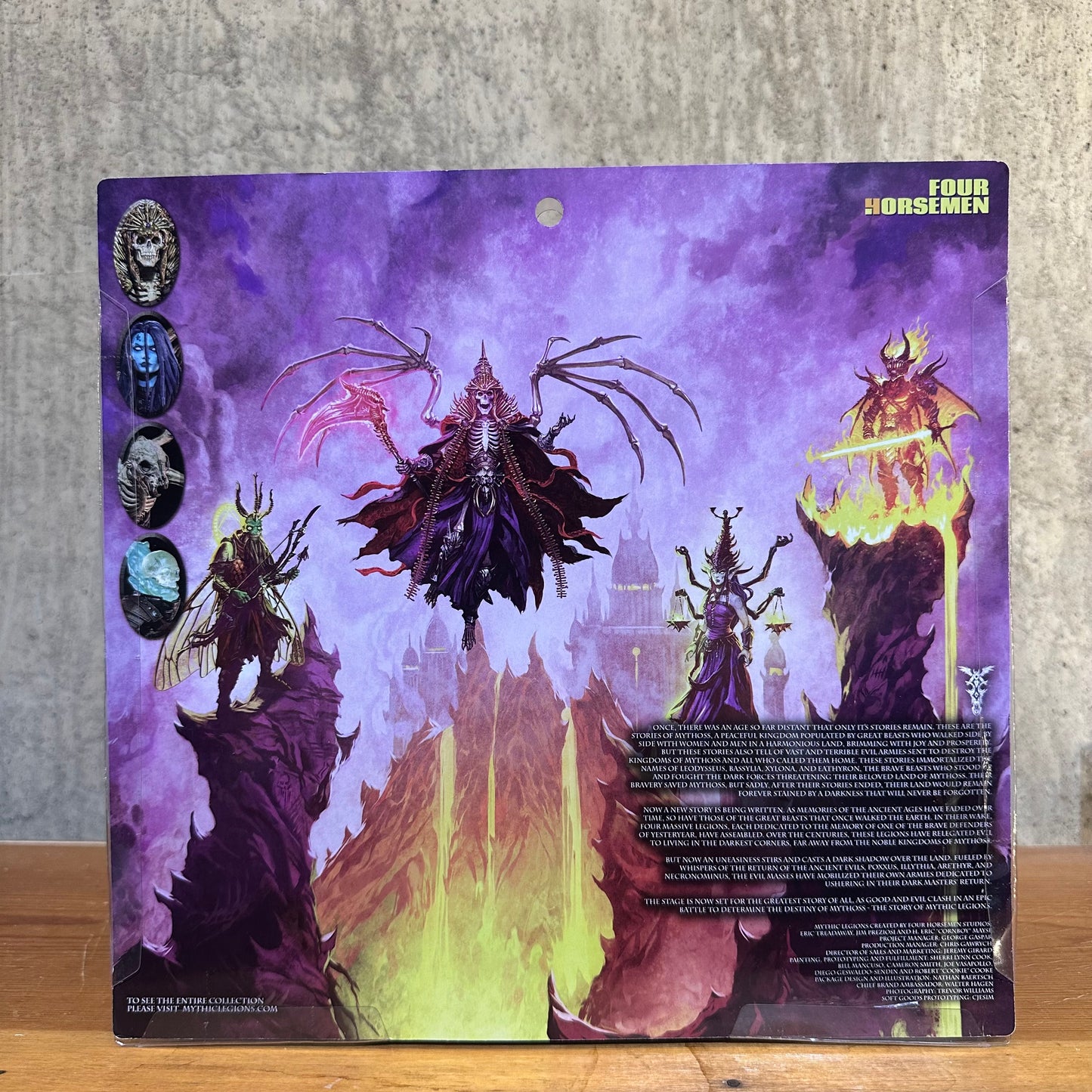 The Turpiculi Mythic Legions DELUXE FIGURE Four Horsemen NECRONOMINUS NEW
