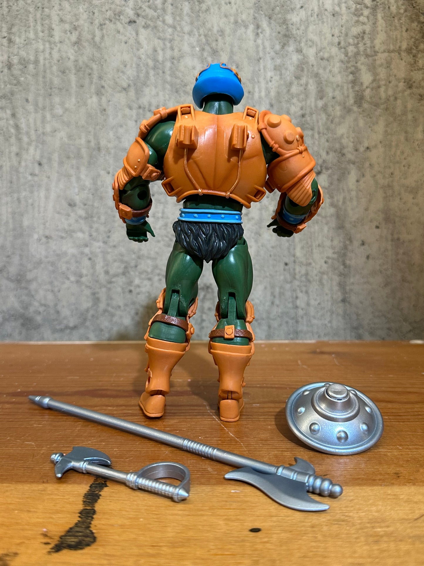Eternian Palace Guard MOTUC 7” He-Man Action Figure Toy Not Complete
