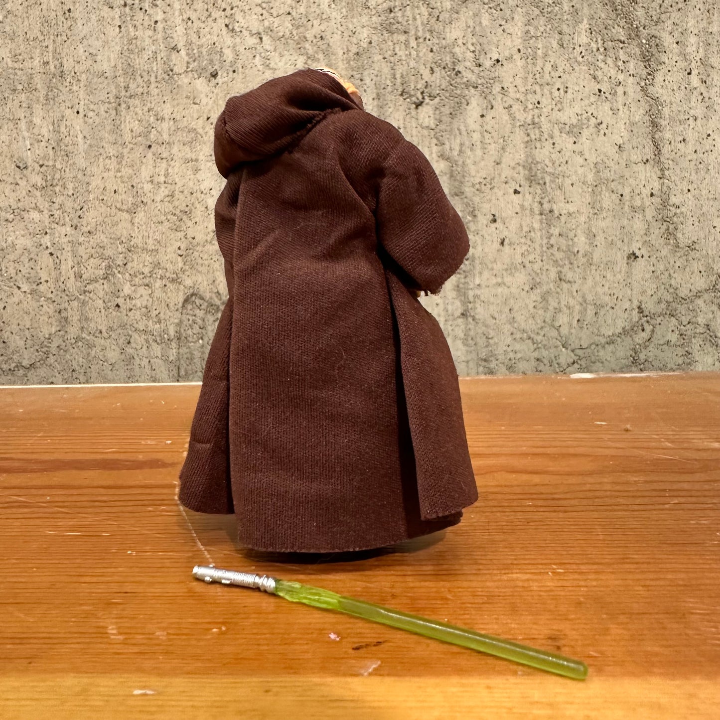 Saesee Tinn Star Wars 3.75” legacy collection action Figure Toy