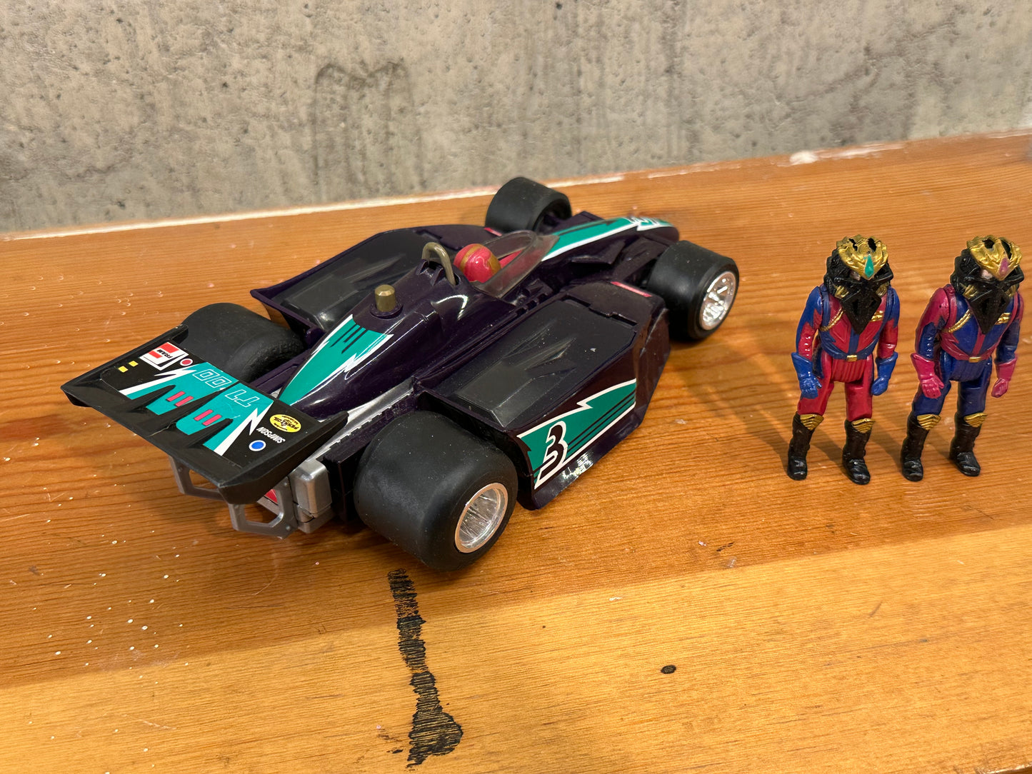 Buzzard M.A.S.K. Complete Formula Race Car Miles Mayhem and Maximus Mayhem 1987