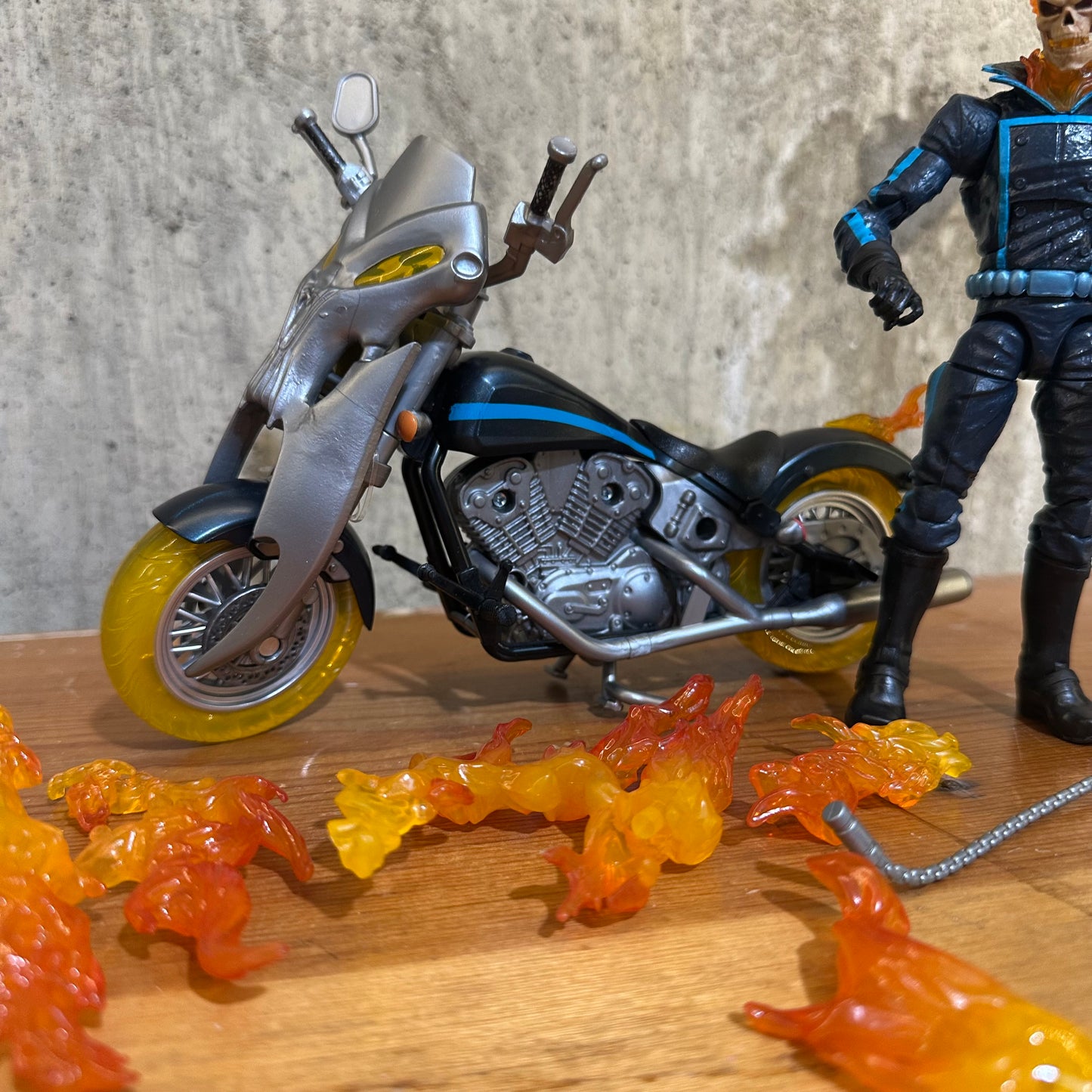 Marvel Legends GHOST RIDER Blaze w/ Flame Cycle COMPLETE | 2018 Ultimate Riders