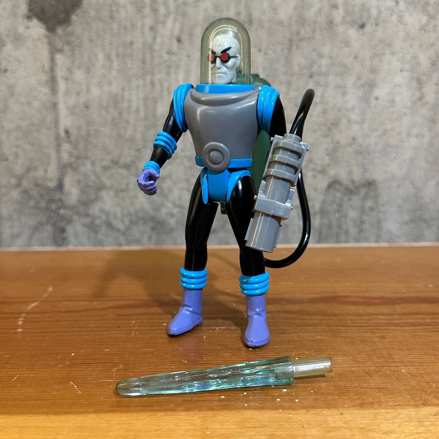 Mr. Freeze Kenner Batman the Animated Series Complete Action Figure DC Comics