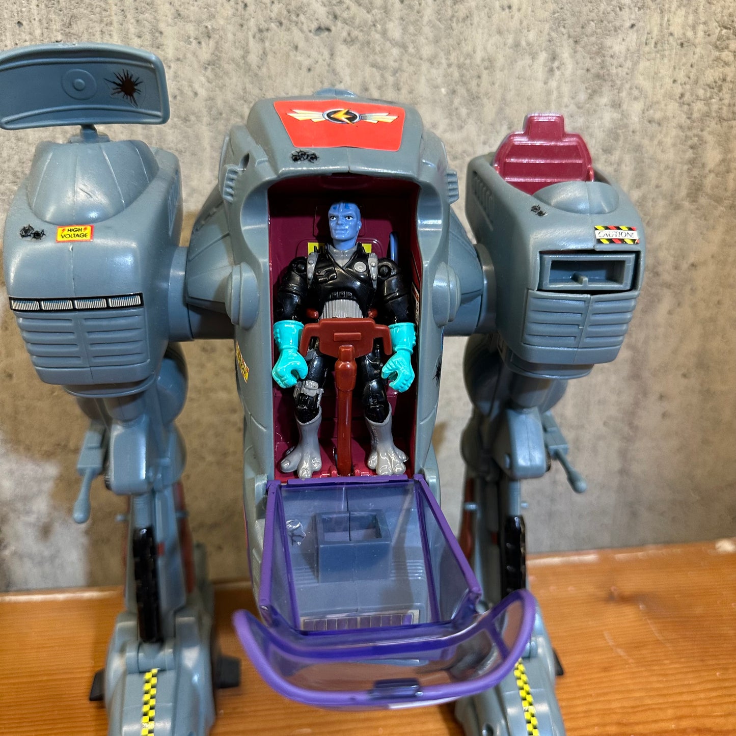 Exo Squad Marsala Figure With Exowalking Light Attack E-Frame Motorized