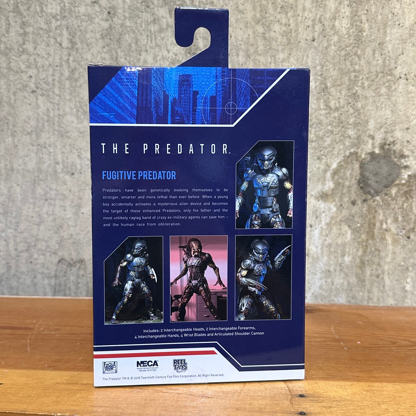The Predator Ultimate Fugitive Predator 7" NECA Action Figure New Sealed