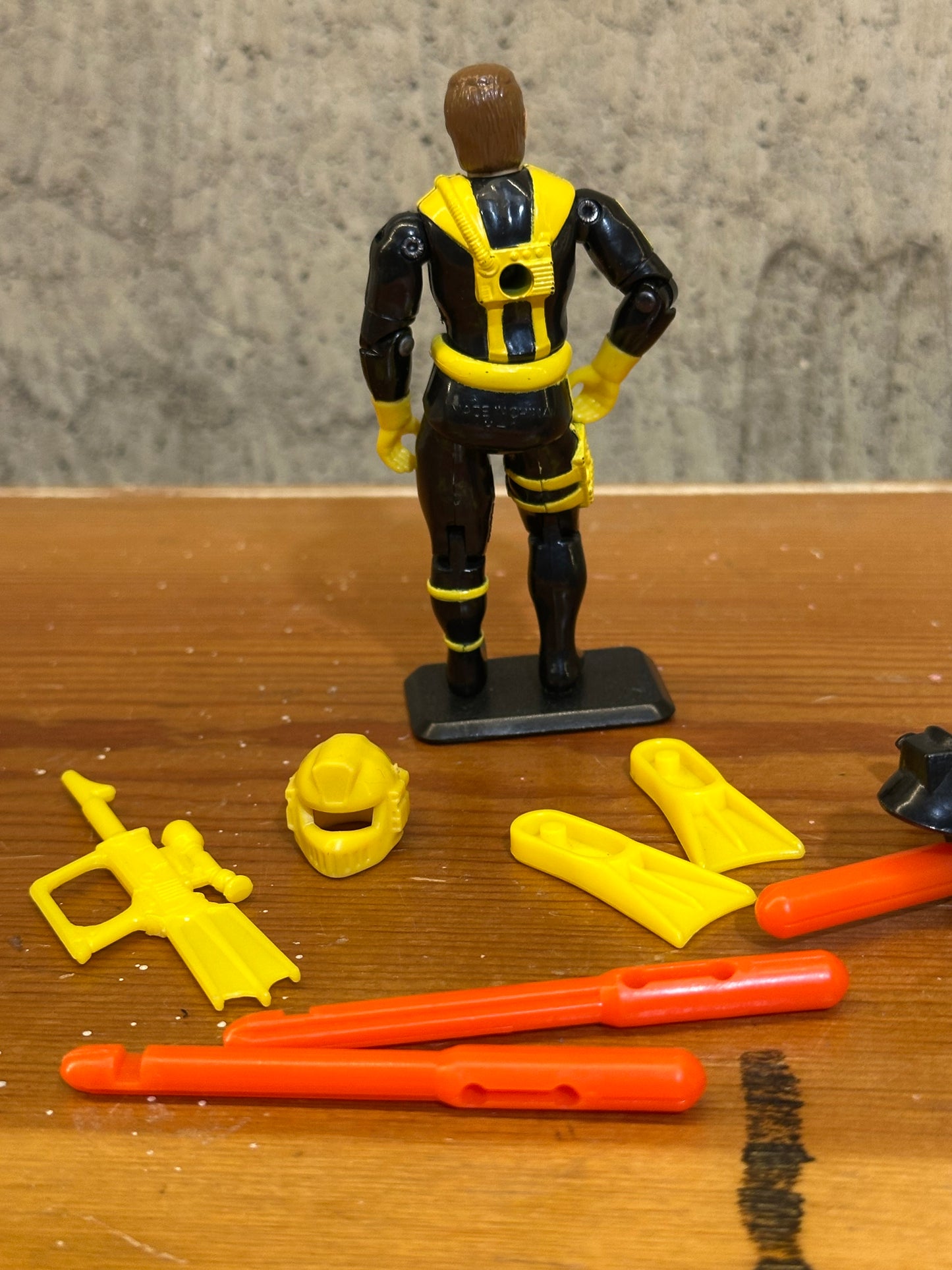 Wet Suit V3 GI Joe Hasbro 1991 SEAL W/ Accessories. Complete G. I. Joe