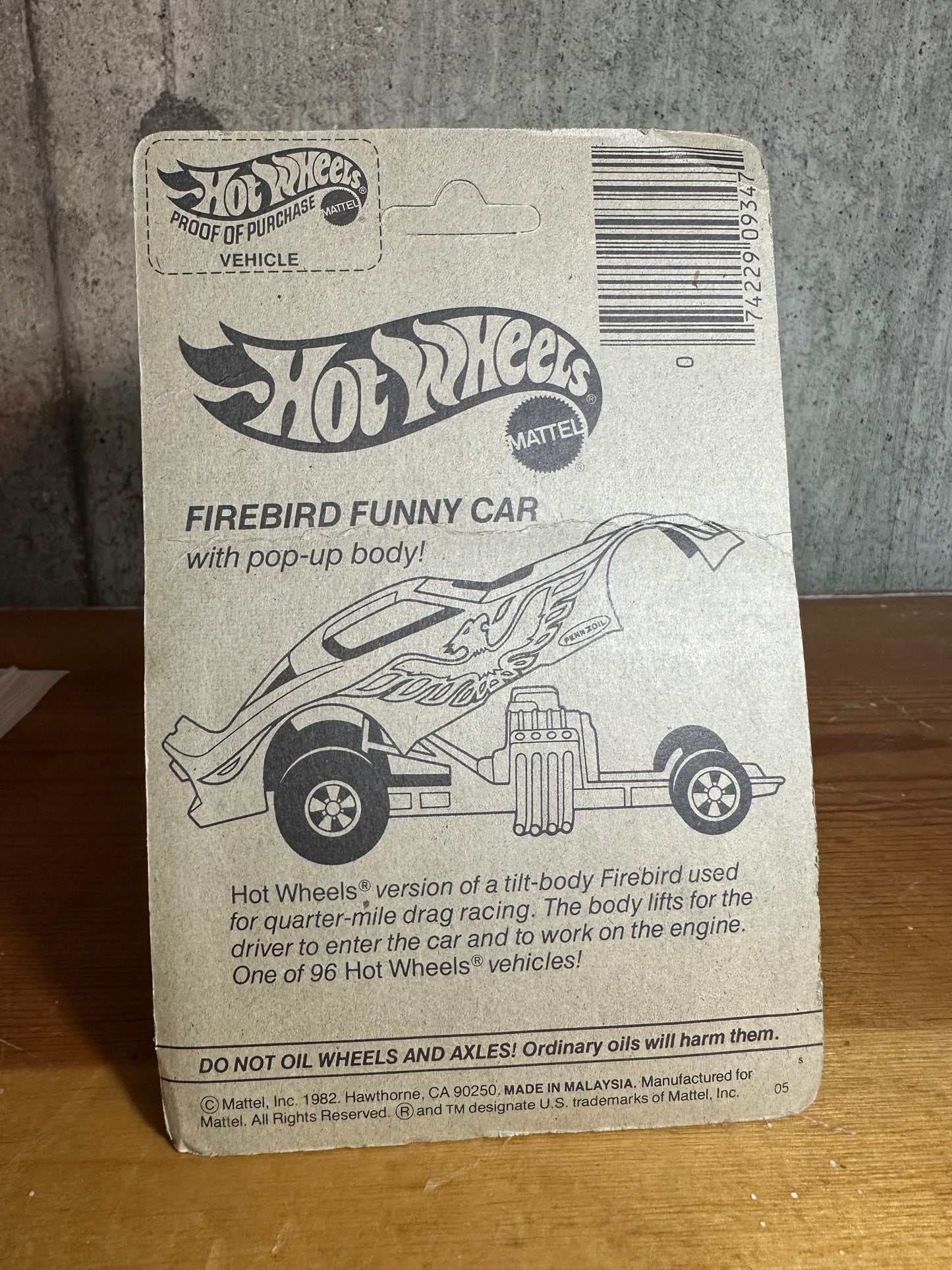 Up Front 924 No. 4339 Hot Wheels Extras with Removable Accessories 1982
