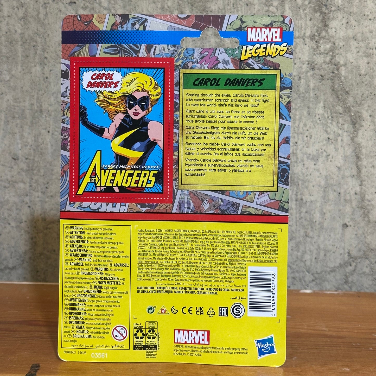 Marvel Legends Series Carol Danvers Avengers 3.75" Retro Action Figure 2021