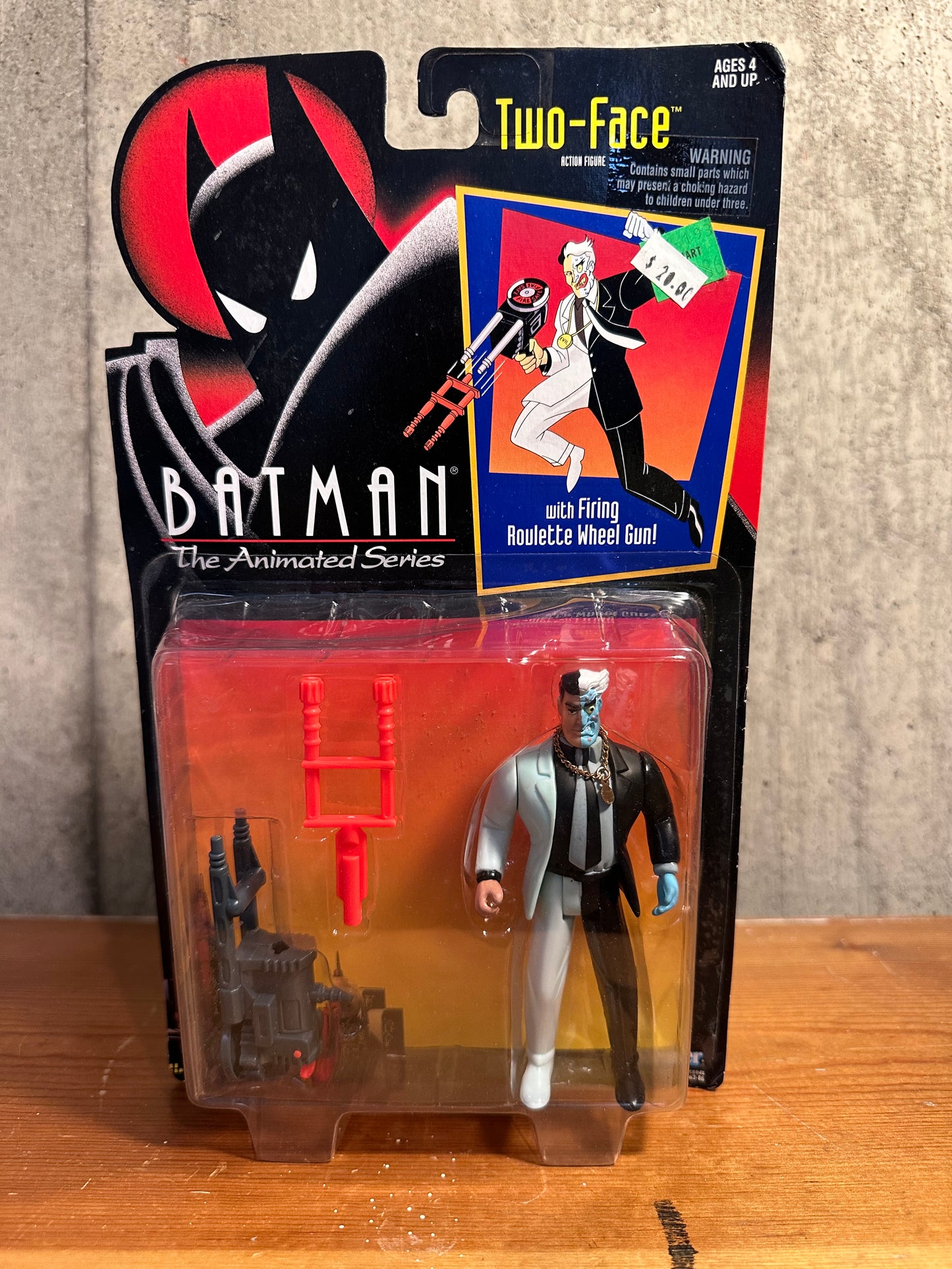 Two-Face Batman Animated Series BTAS DC Comics Kenner Action Figure MOC 1992