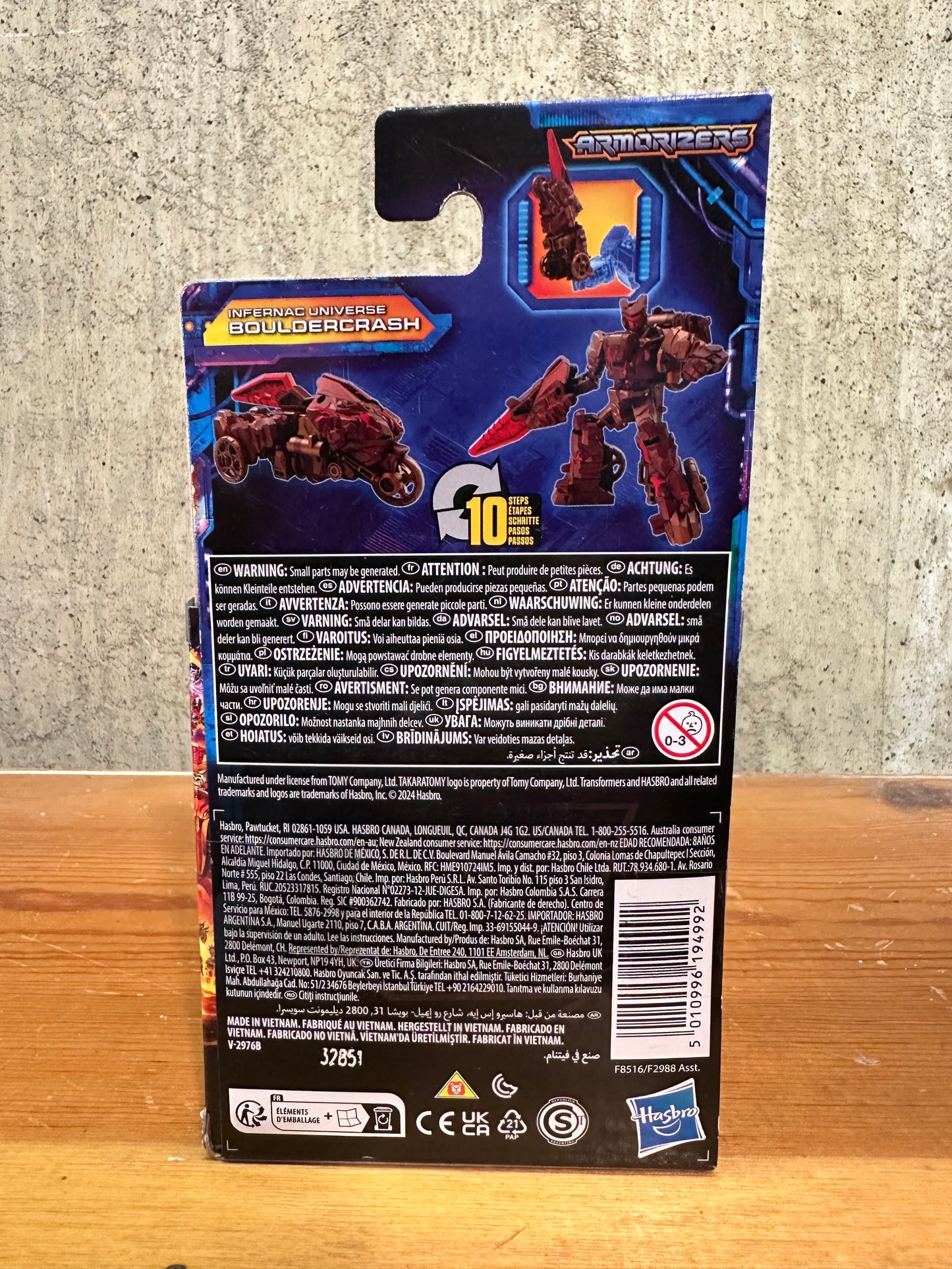 Bouldercrash Transformers Action Figure Legacy United Core Class