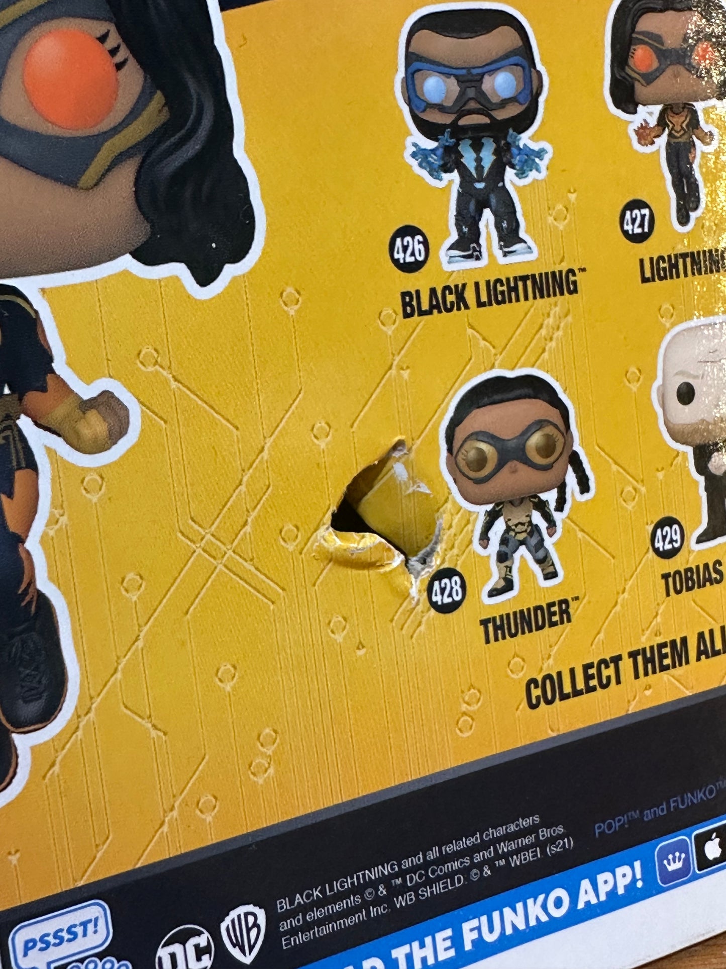 Lightning from Black Lightning Funko Pop 427 Damaged Box DC Comics