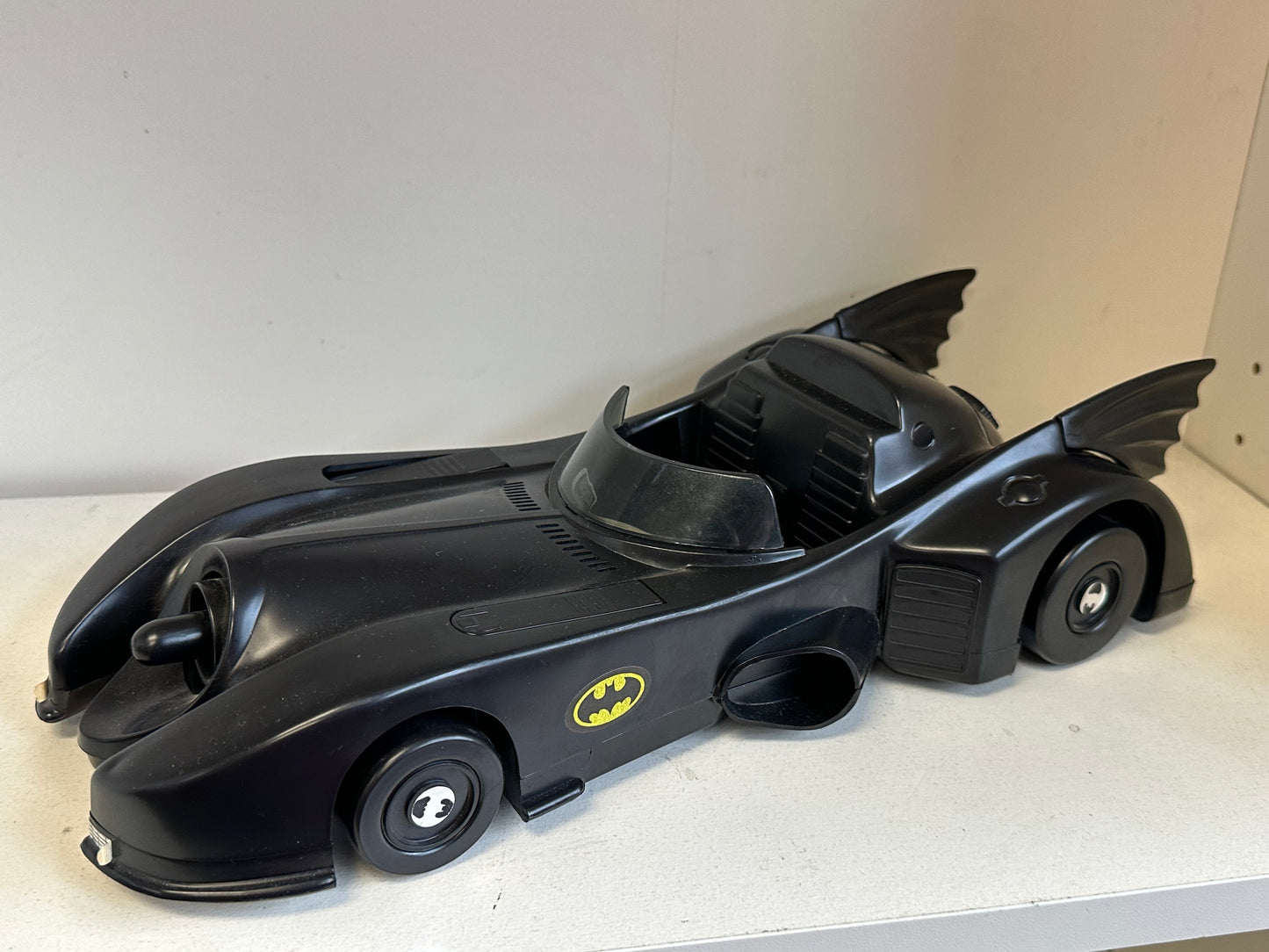 1989 Toy Biz Batmobile Batman Move DC Comics 4” Scale Complete Vehicle Toy