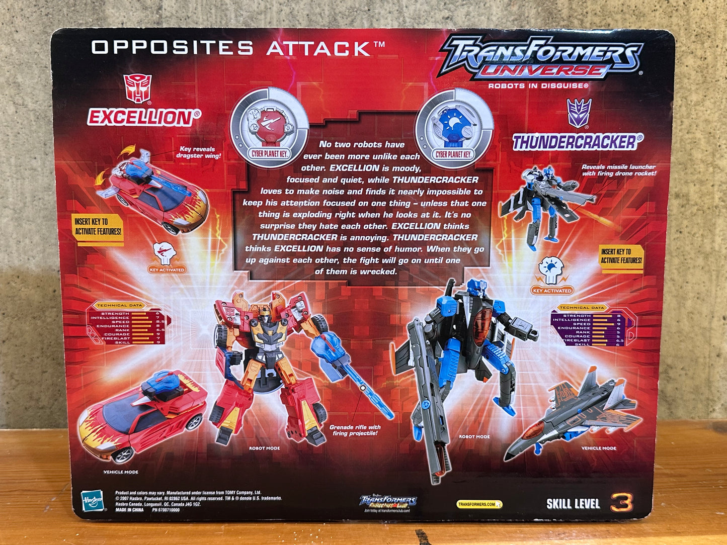 Transformers Universe Excellion vs Thundercracker New Factory Sealed 2007