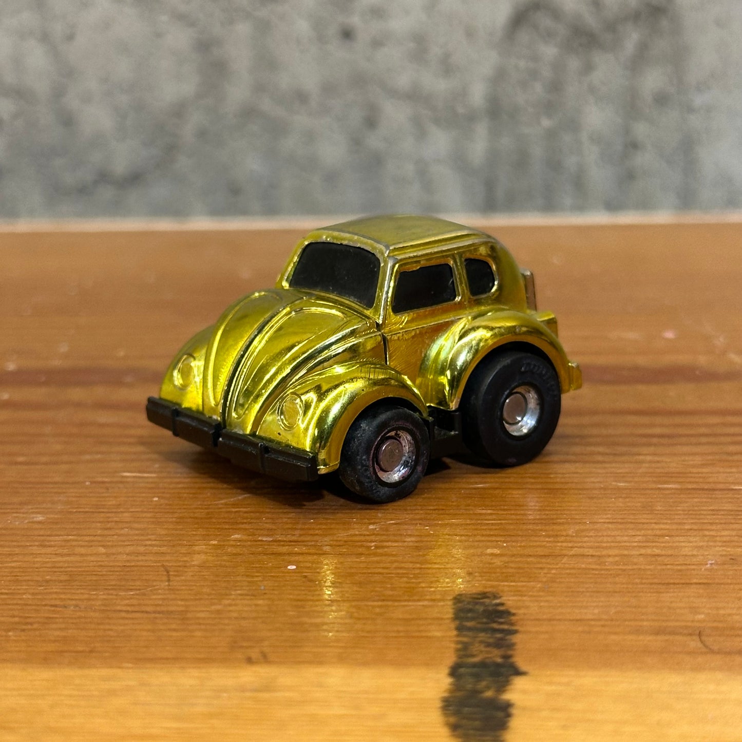 Bumblebee G2 Transformers Chrome Autobot Robot Toy