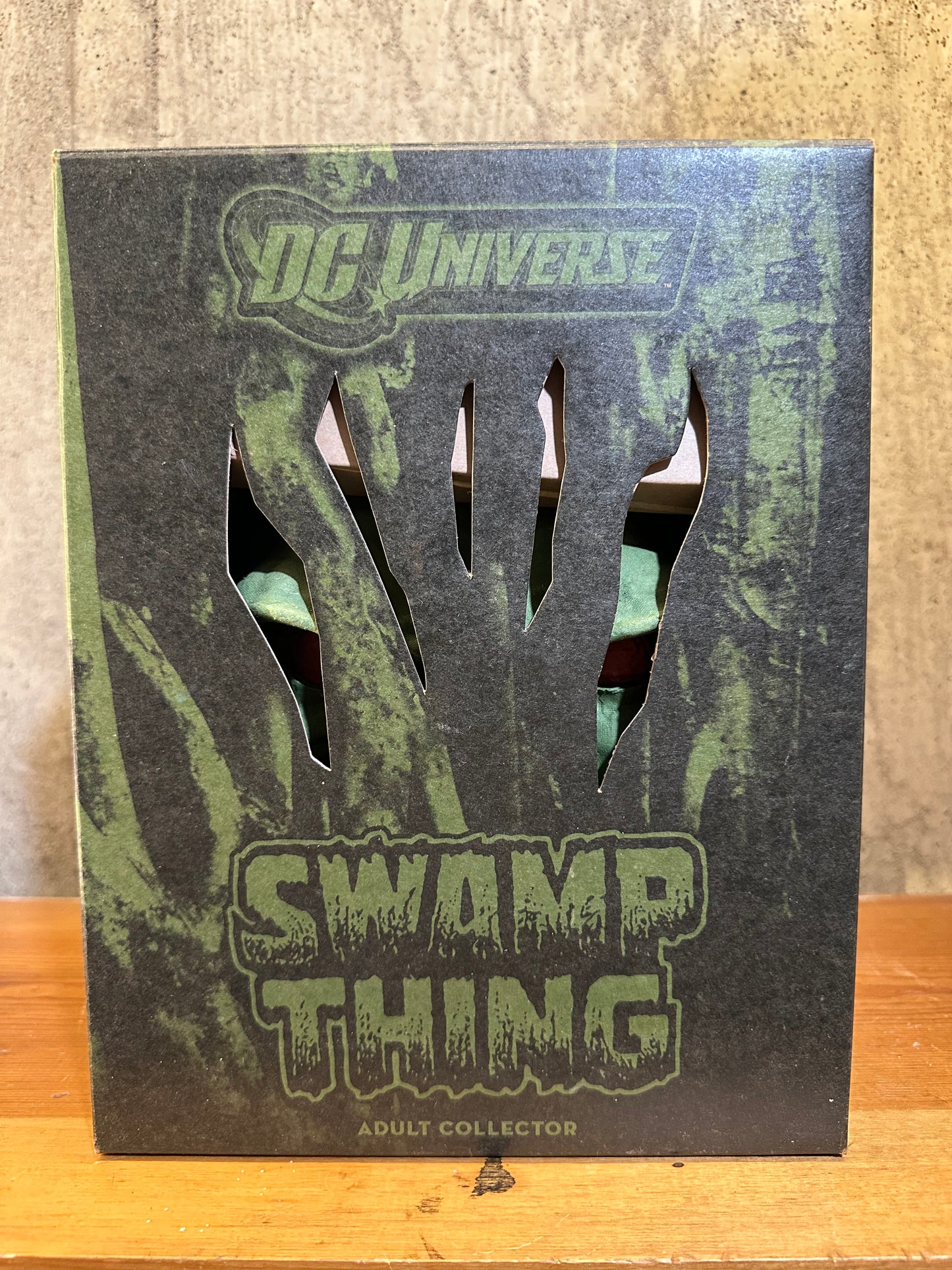 Swamp Thing Classics SDCC 2011 Mattel Exclusive Figure 9" With Box DC Comics