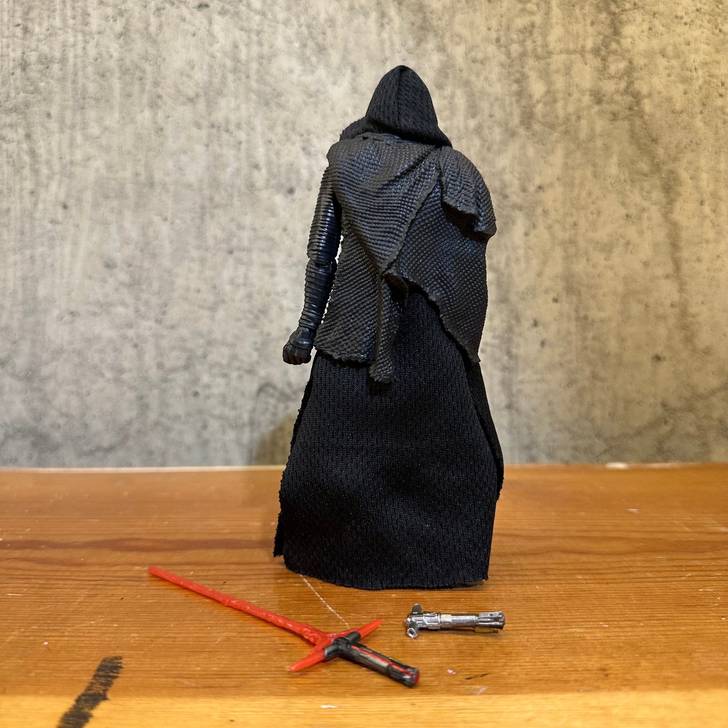 Kylo Ren Star Wars 6” Black Series Complete Action Figure Toy