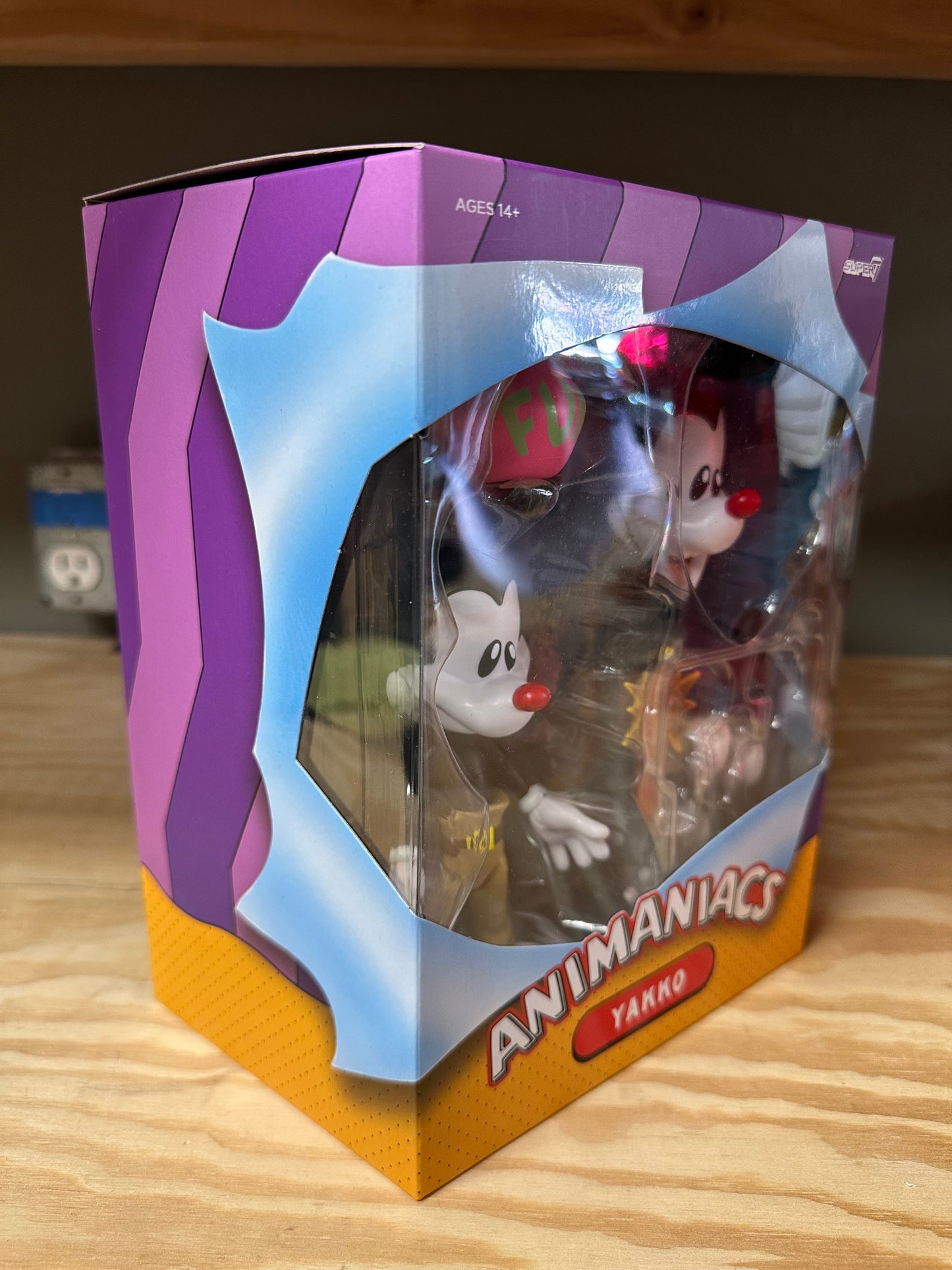 Animaniacs Yakko Sealed Super 7 Action Figure Toy