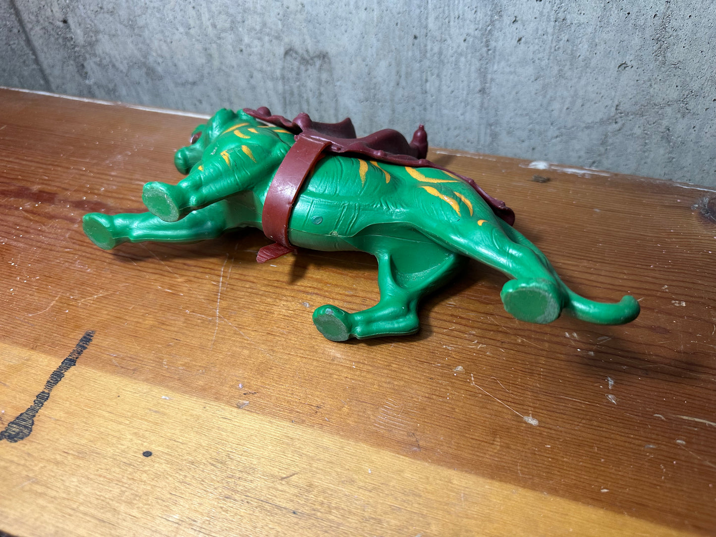 1983 MOTU Battlecat Vintage Master’s of the Universe Action Figure Toy Incomplete