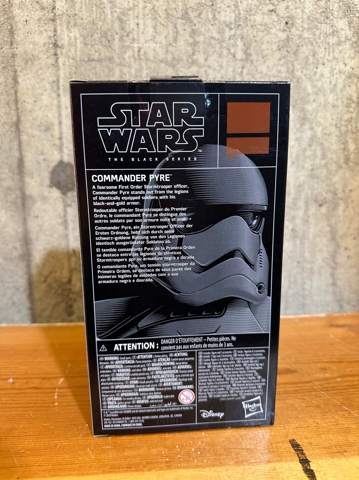 Star Wars The Black Series Commander Pyre Galaxys Edge Trading Outpost Hasbro 6”