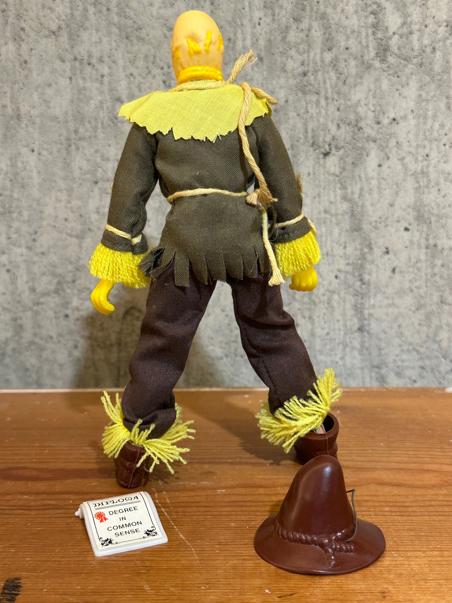 Mego Wizard of Oz Scarecrow 1974 Complete Original 8” Figure
