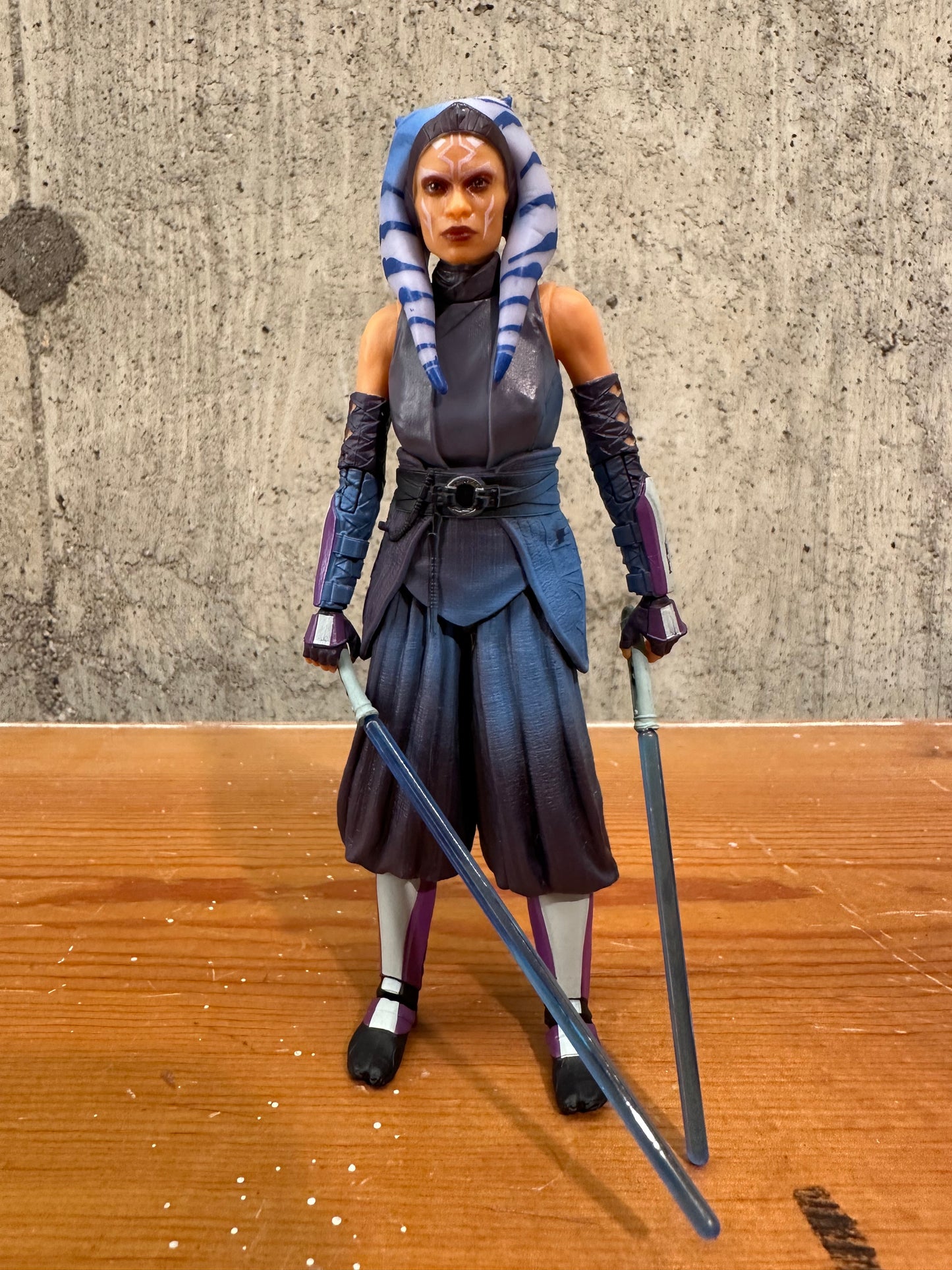 Ahsoka Tano Star Wars black series 6” Action Figure Toy