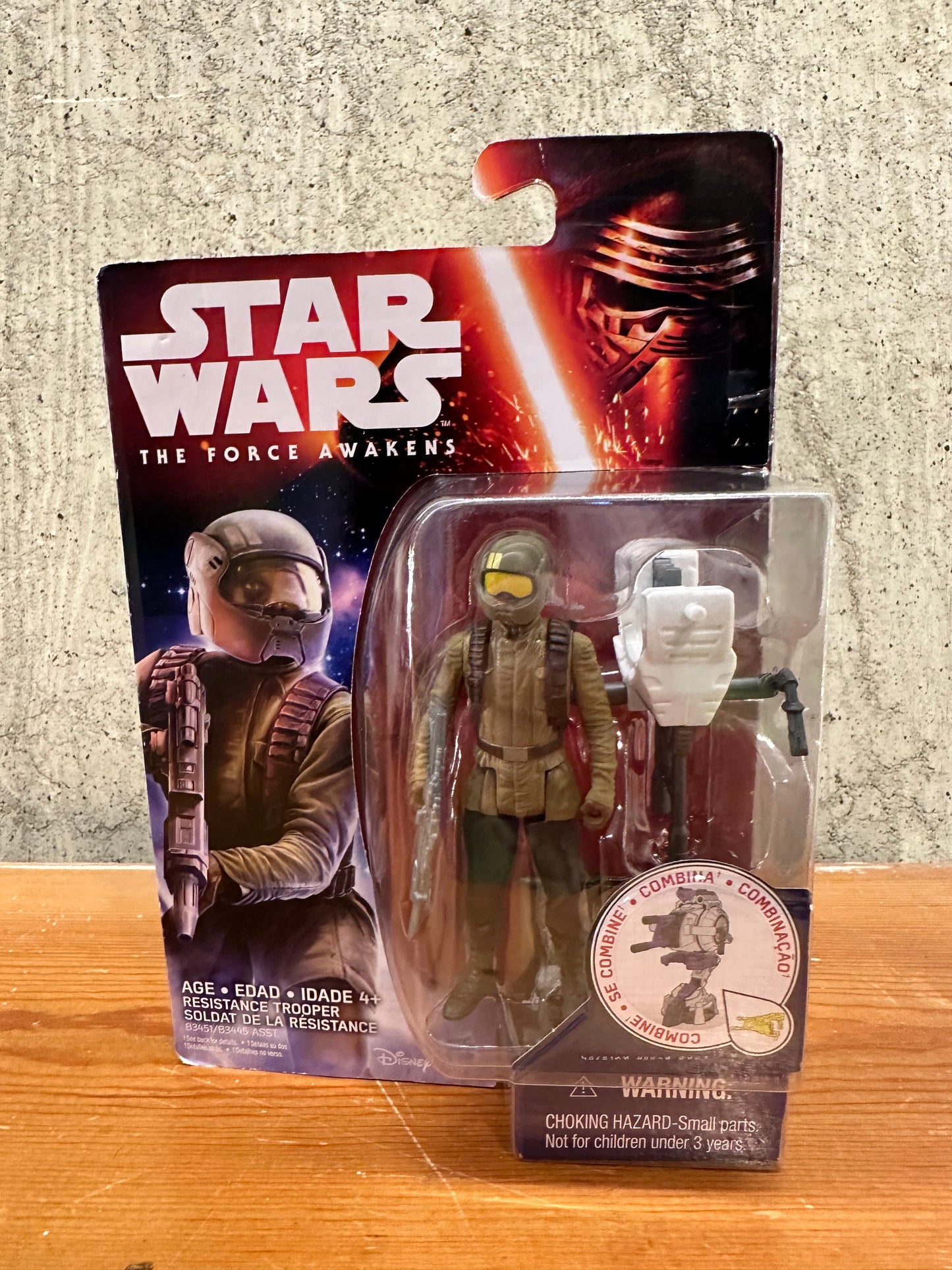 Star Wars The Force Awakens Resistance Trooper 3.75” Action Figure Toy onslaught