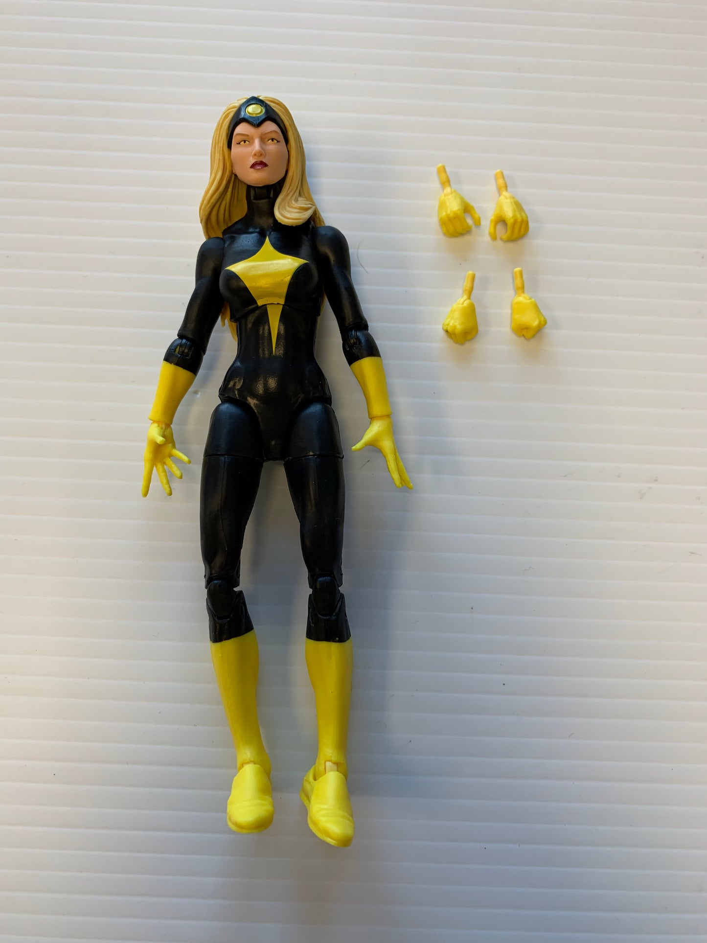 Marvel Legends Darkstar