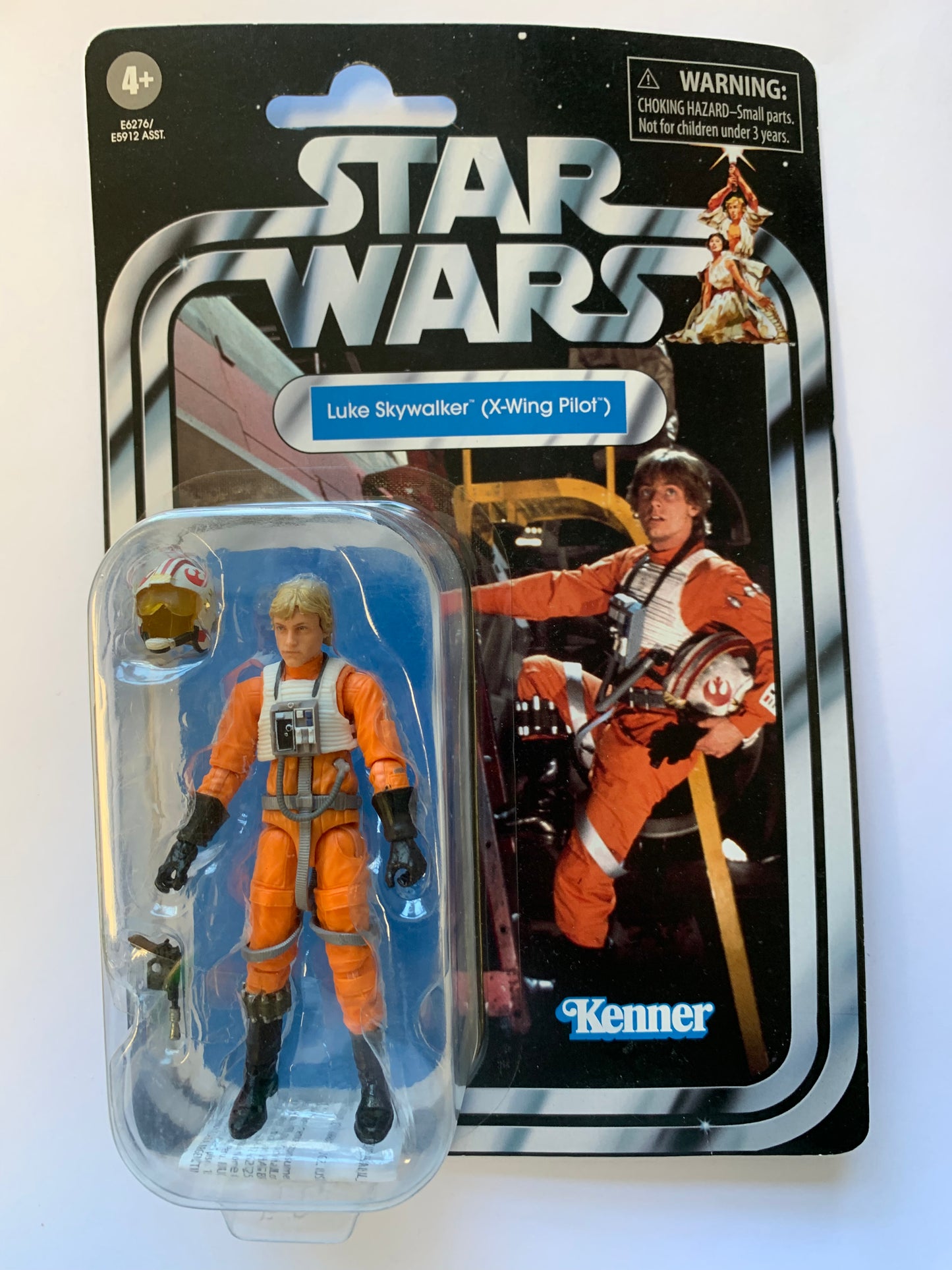 Star Wars Vintage Collection Luke Skywalker (X-Wing Pilot)