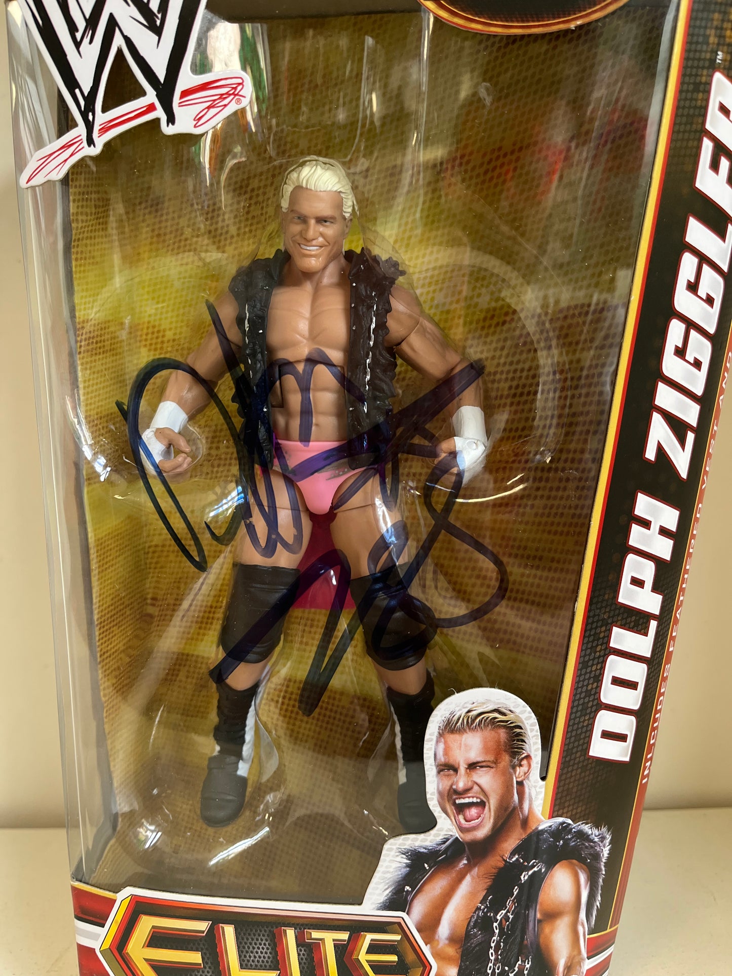 WWE Elite 19 Dolph Ziggler signed