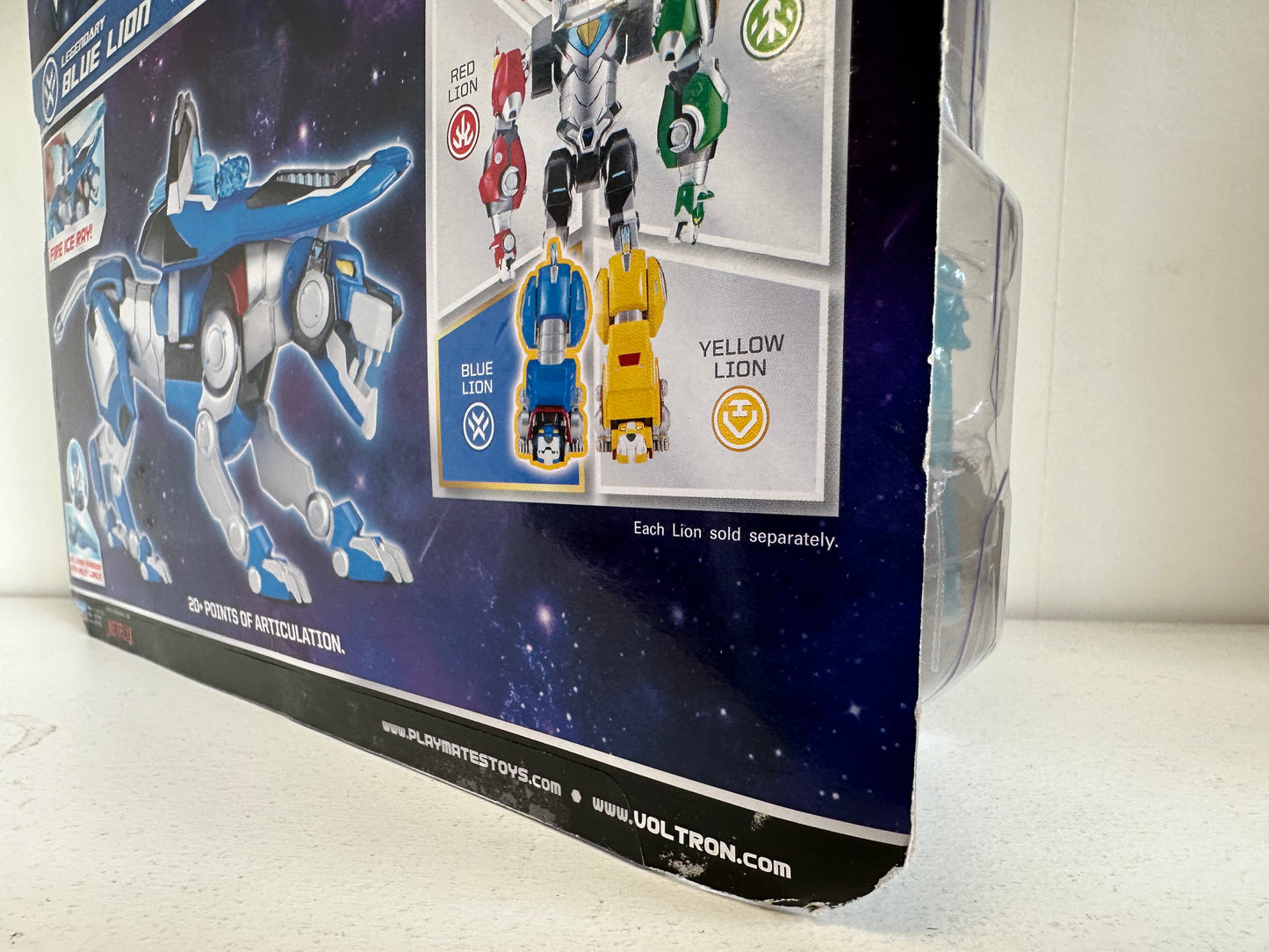 Voltron Legendary Defender Dreamworks Blue Lion Playmates