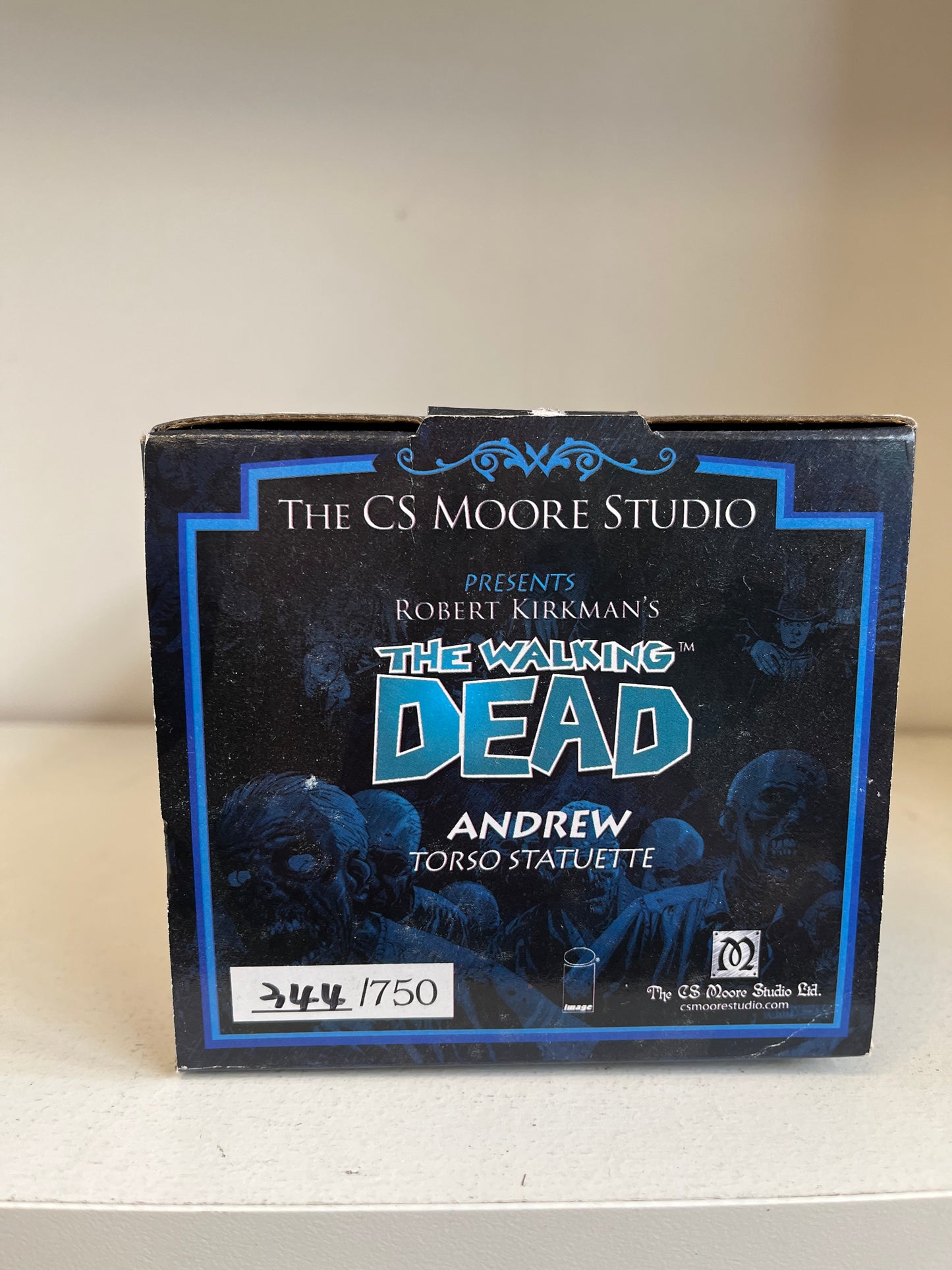 The Walking Dead Andrew statue