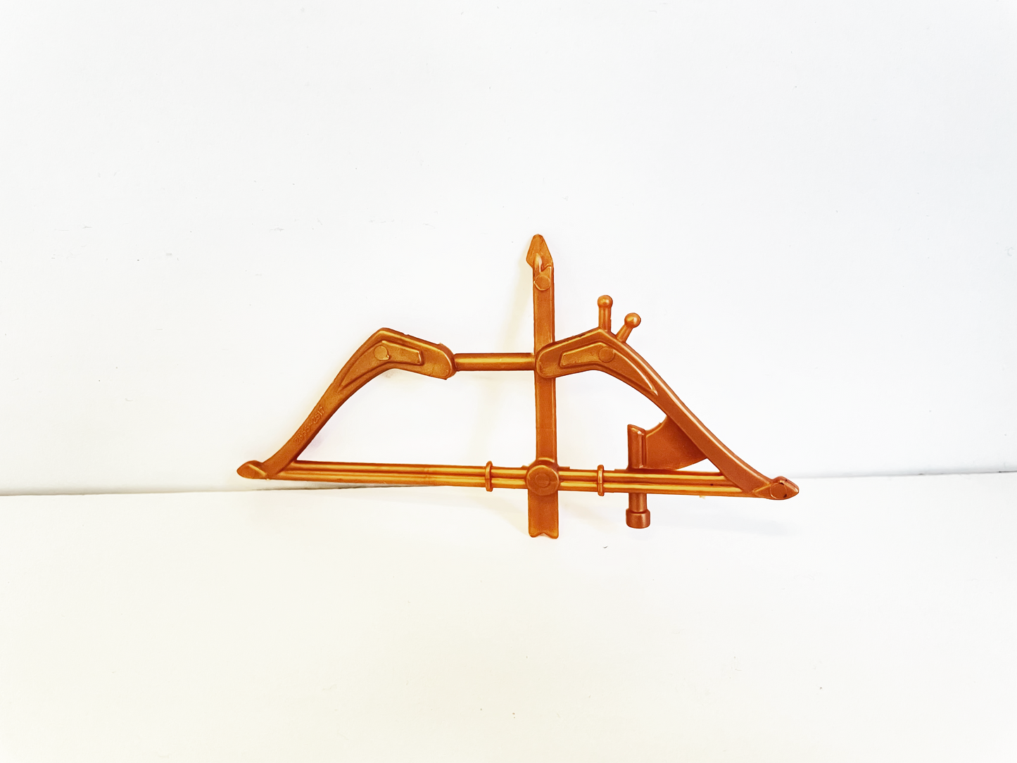 Masters of the Universe Eternia Gold Cross Bow and Arrow MOTU