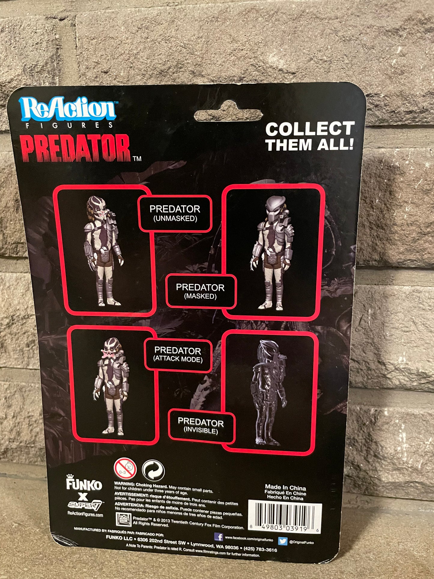 Super 7 ReAction Predator Figure MOC