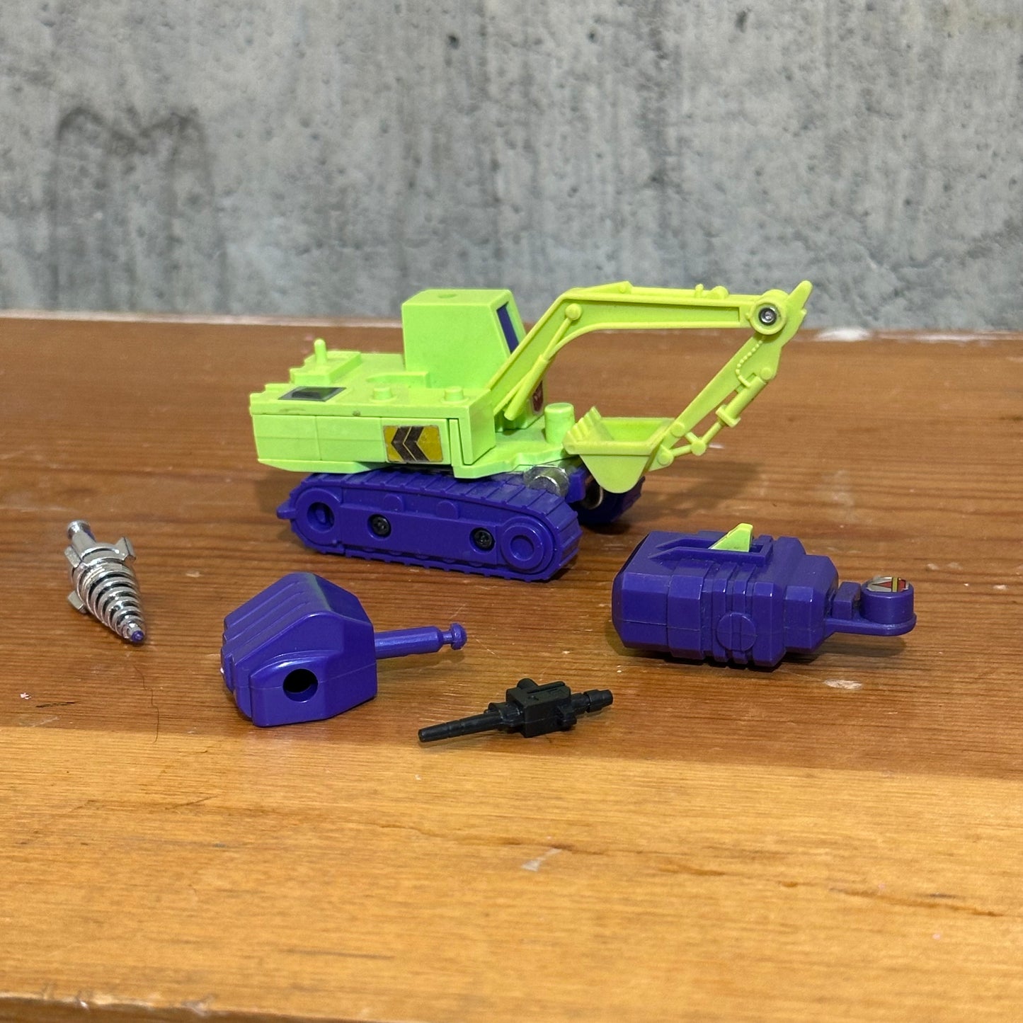 Scavenger G1 Transformers Complete Combiner Devastator Robot Toy