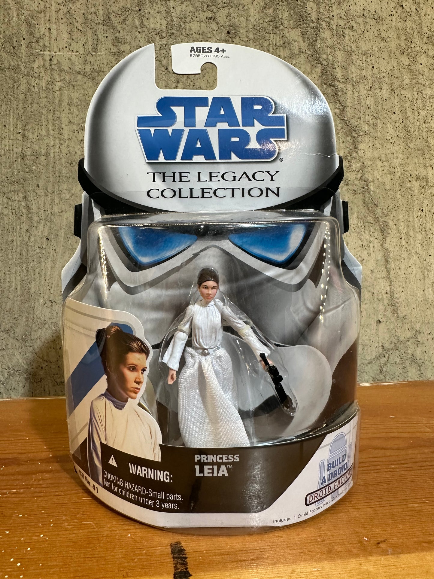 Princess Leia Star Wars Legacy Collection 3.75” Action Figure Toy