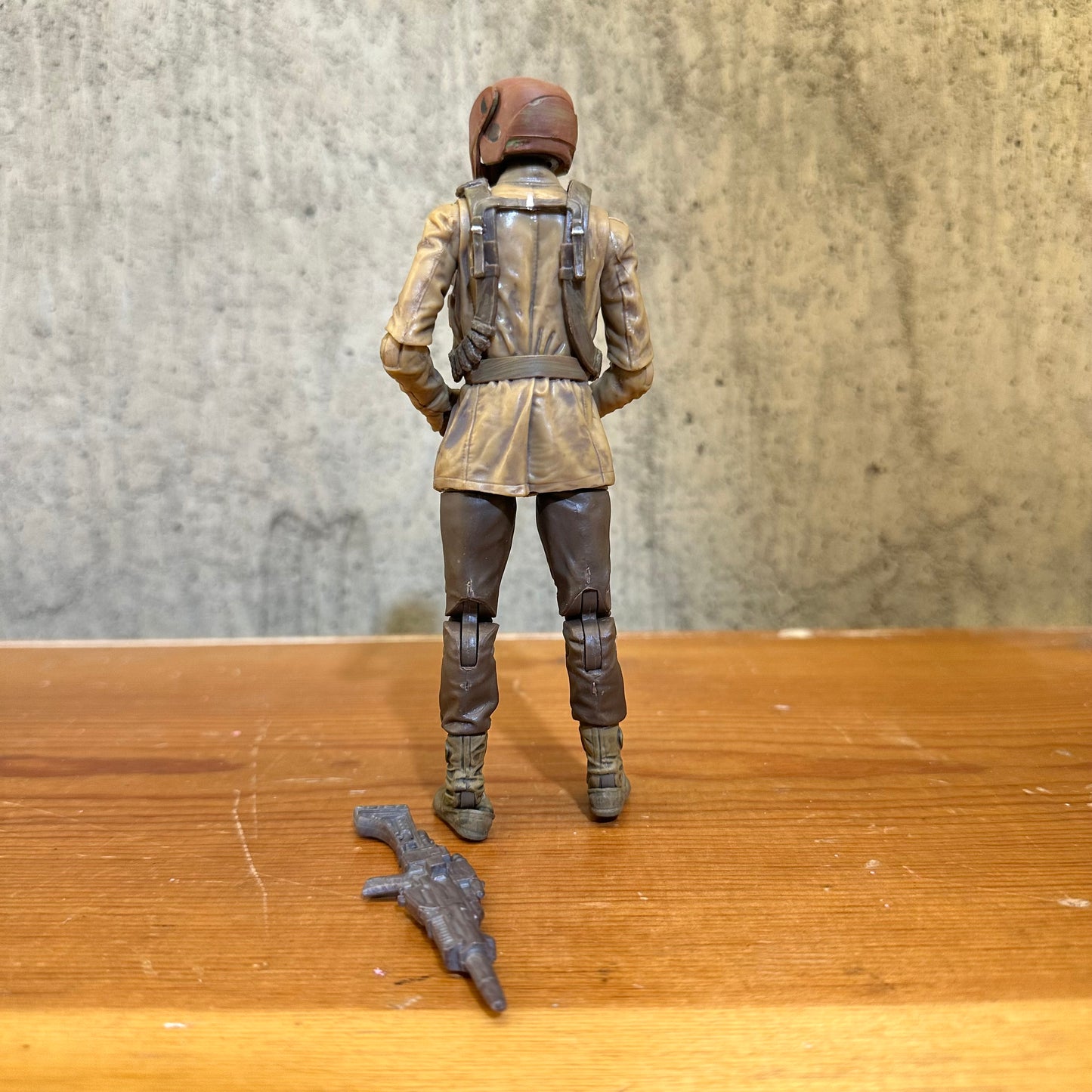 Star Wars Black Series 6" Inch RESISTANCE TROOPER Complete Hasbro Orange Helmet