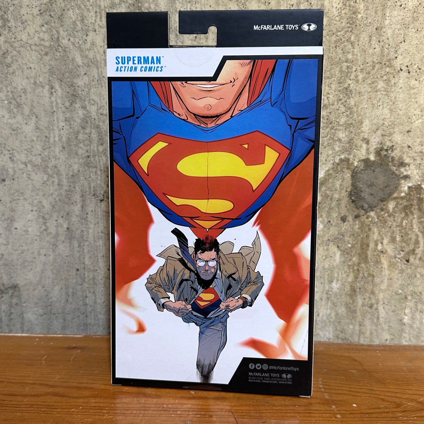 Superman McFarlane Toys DC Comics Multiverse  Action Comics Gold Label Collection Figure