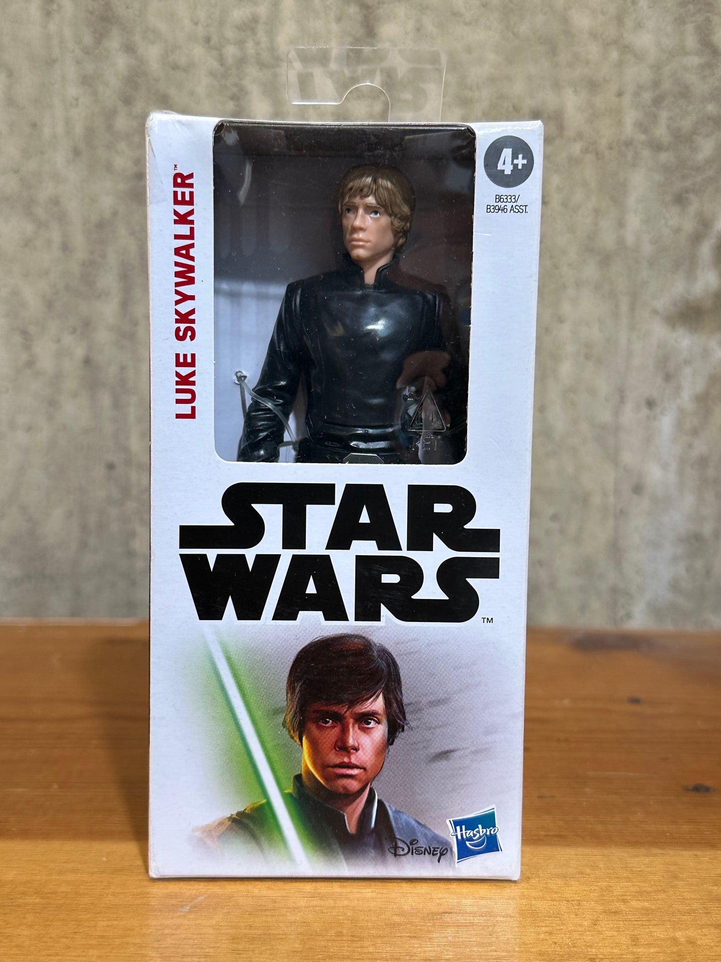STAR WARS 6" Action Figure LUKE SKYWALKER Hasbro Disney 2021 Brand New in Box