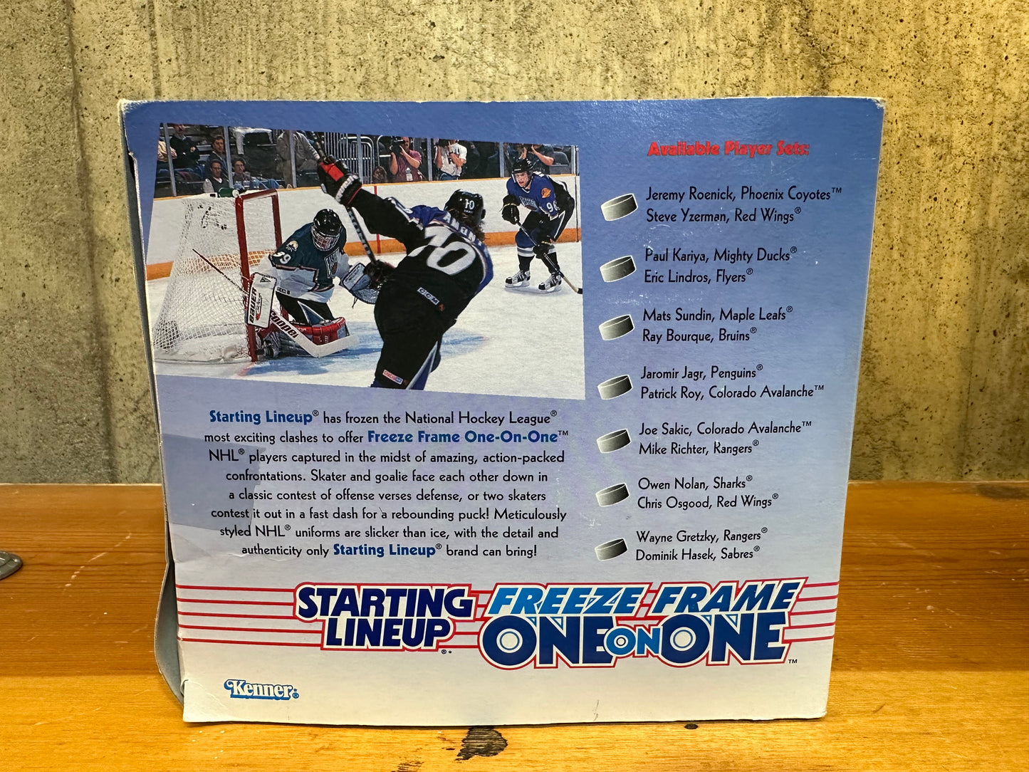 Kenner SLU Hockey Freeze Frame one on One Paul Kariya Eric Lindros Sealed Action Figure Set Hockey
