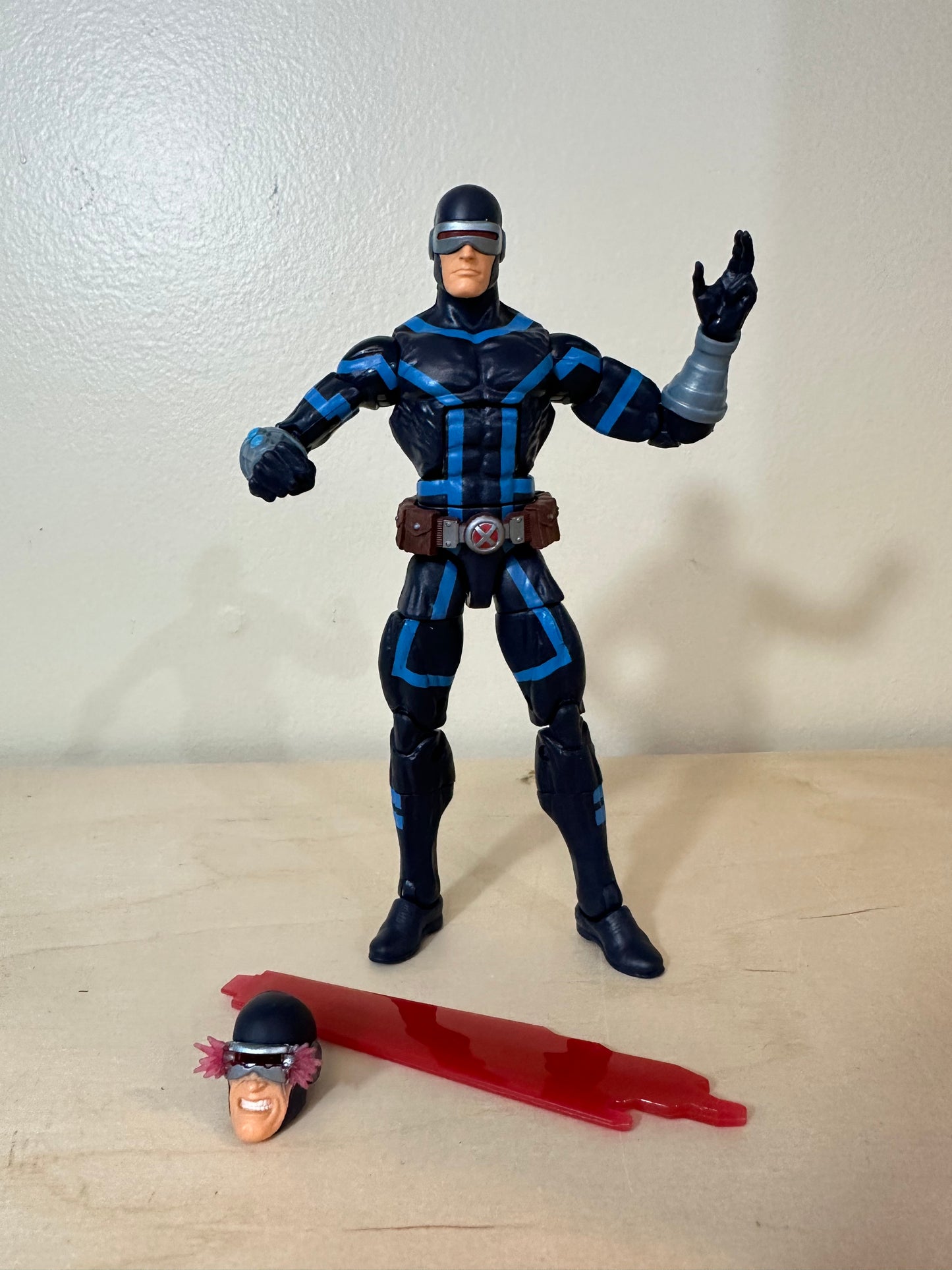 Marvel Legends Cyclops X-Men Action Figure Toy