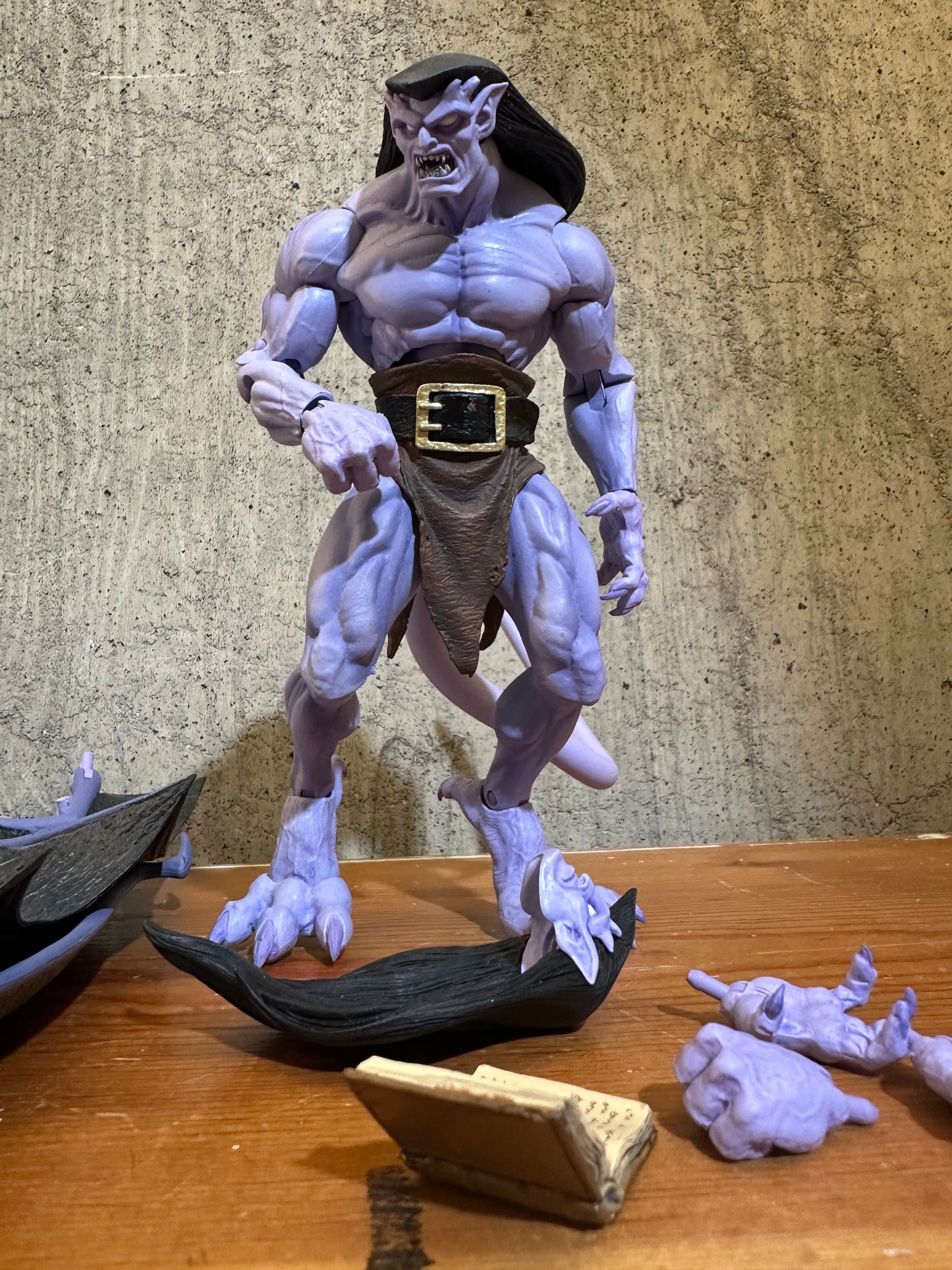 Neca Gargoyles Goliath Ultimate Action Figure Complete