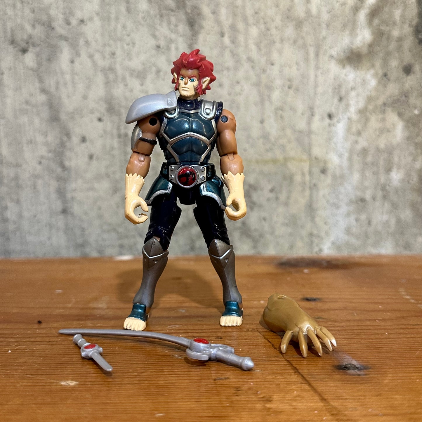 Lion-O Thundercats 4" Action Figure Thunder Lynx Bandai Complete